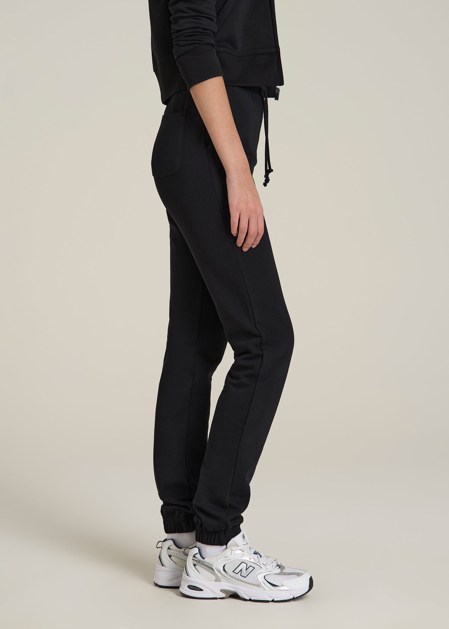 Wearever Fleece Slim Fit High-Waisted Garment Dye Sweatpants for Tall Women in Black