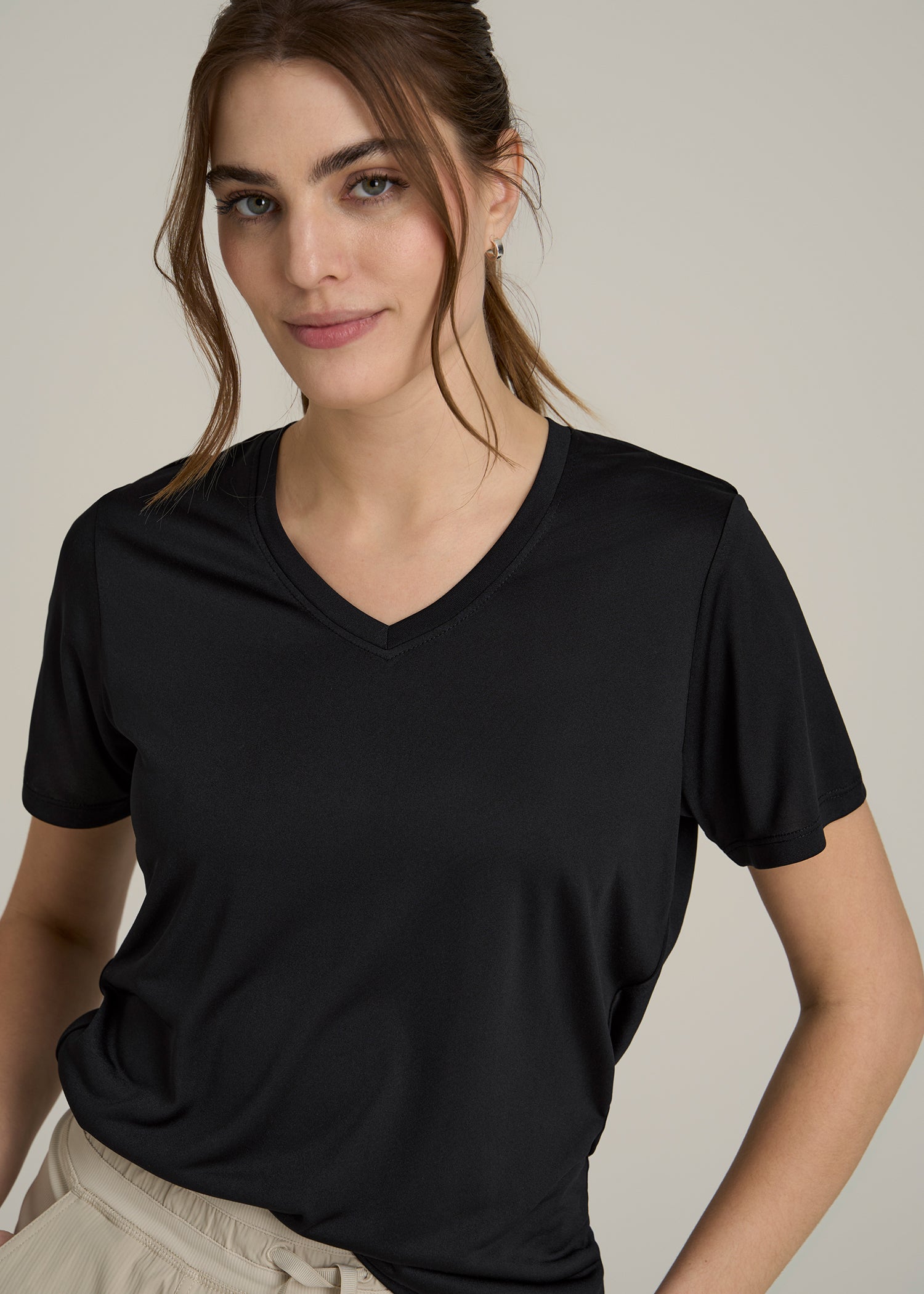 Short Sleeve Active V Neck T-Shirt for Tall Women in Black
