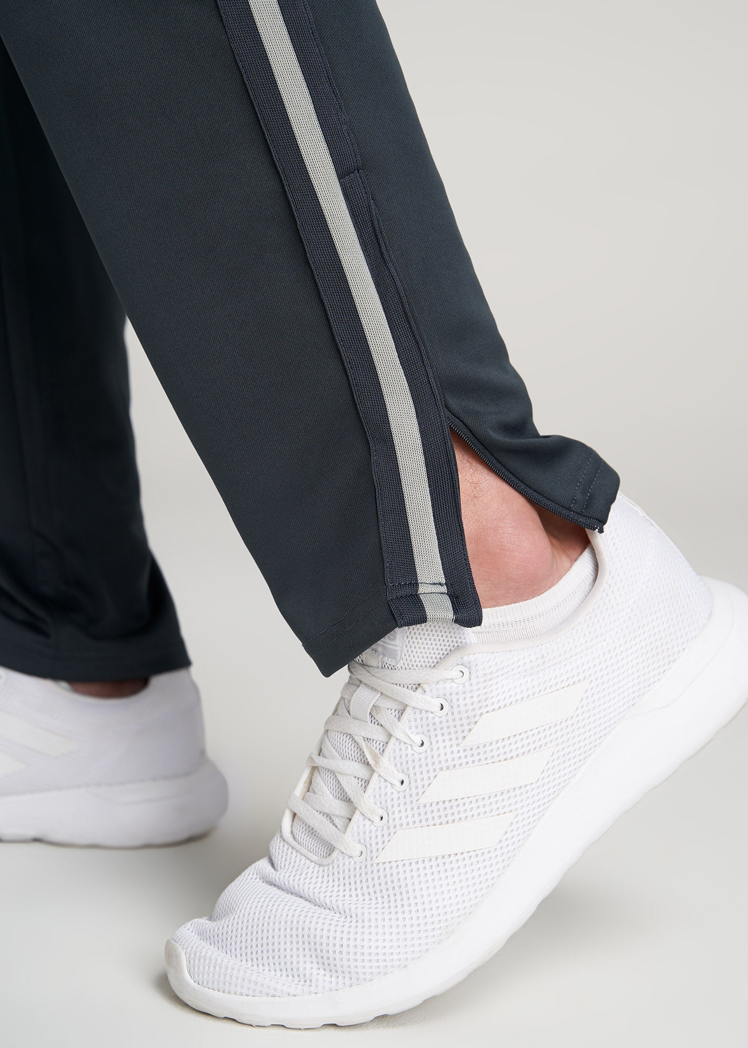 American-Tall-Men-Athletic-StripePants-StormGreyStripe-zipper