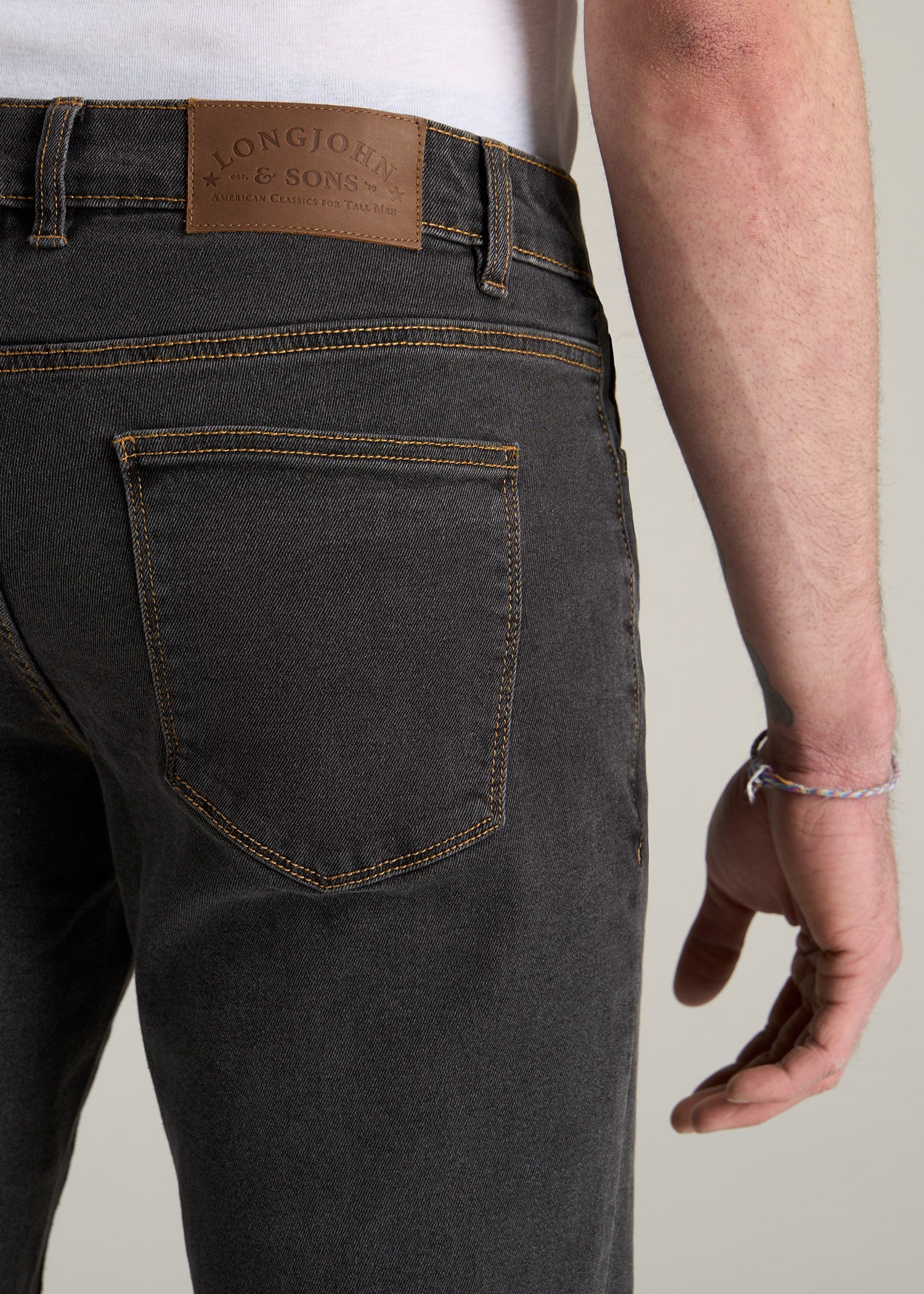 LJ&S TAPERED Jeans for Tall Men in Vintage Black