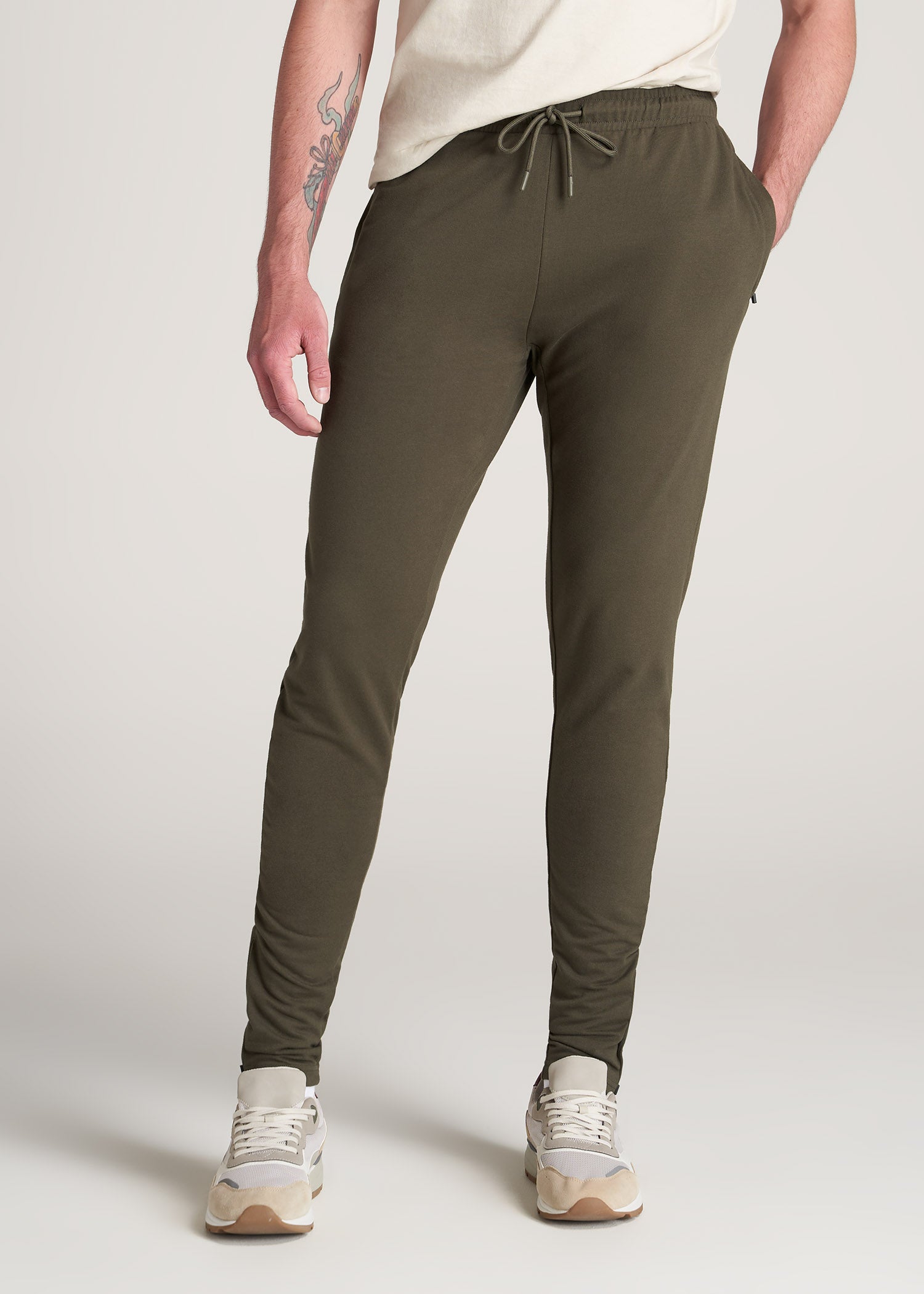 SLIM-FIT Lightweight French Terry Joggers for Tall Men in Camo Green