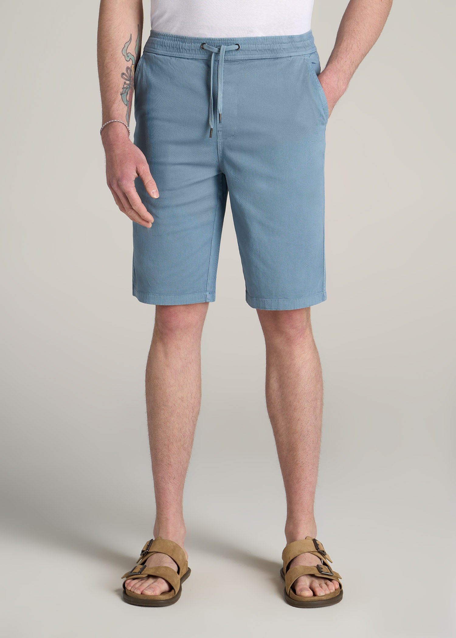 Chambray Pull-On Stretch Twill Short American Tall