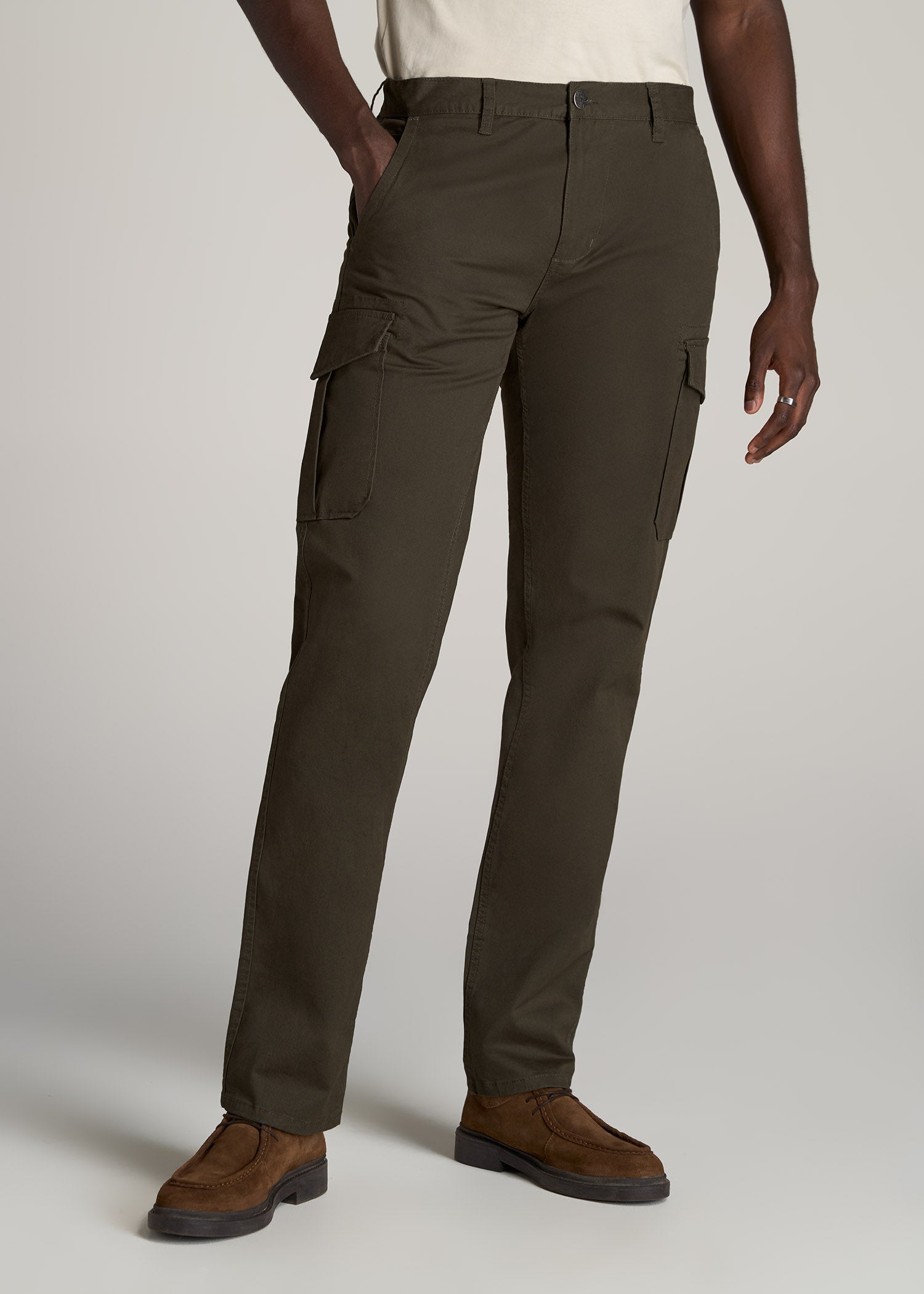 http://americantall.com/cdn/shop/products/American-Tall-Men-Stretch-Twill-Cargo-Pants-Camo-Green-front.jpg?v=1667854780