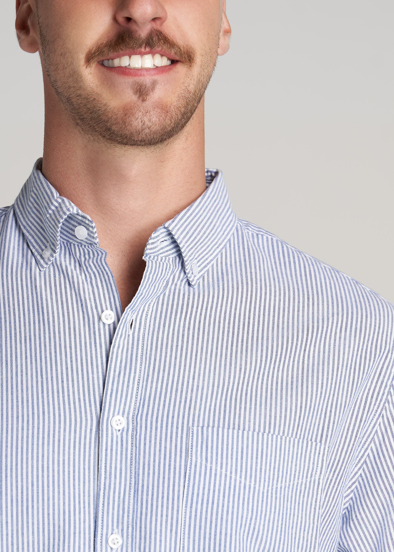 American-Tall-Men-Vintage-Wash-Oxford-Shirt-Blue-Banker-Stripe-detail