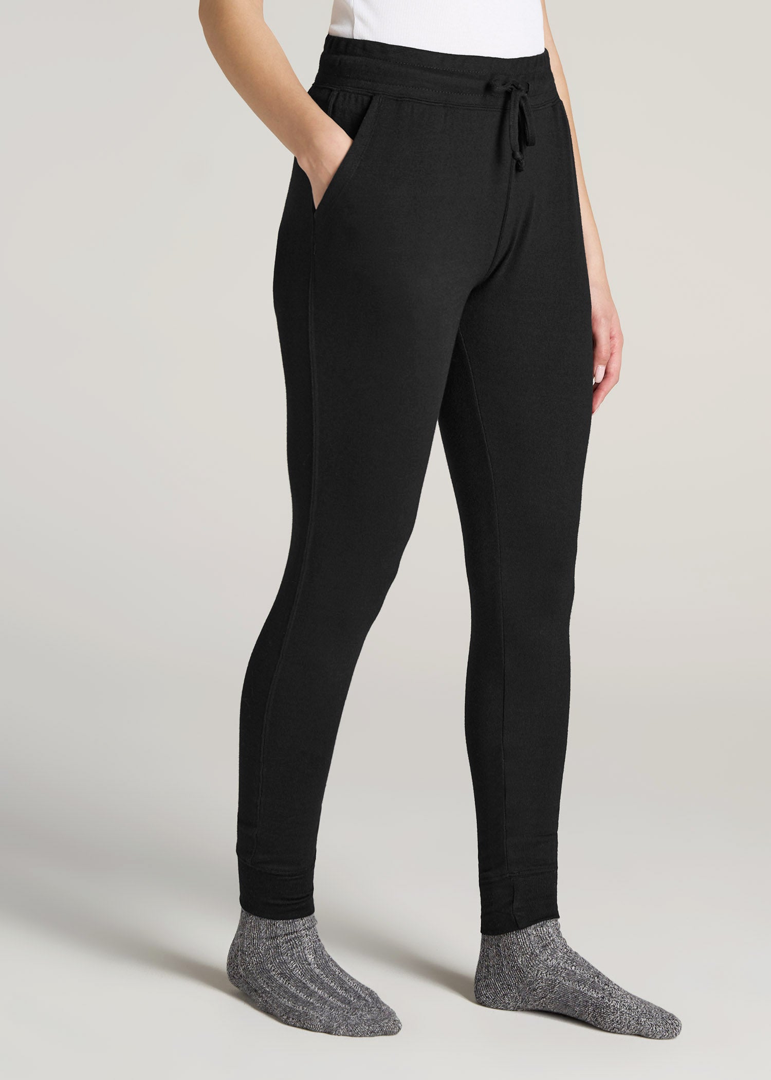American-Tall-Women-Cozy-Lounge-Joggers-Black-side