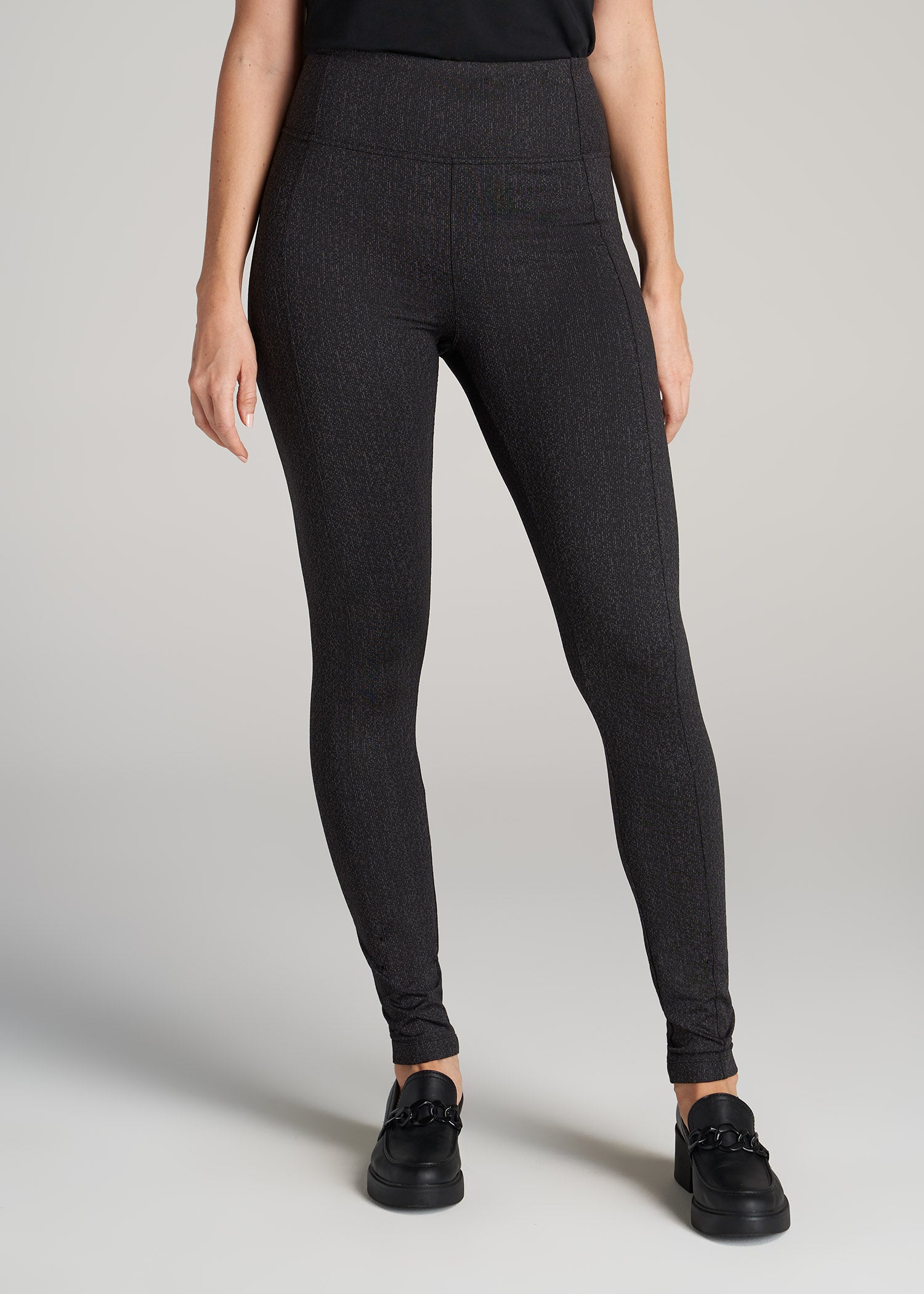 American-Tall-Women-Textured-Back-Pocket-Legging-Black-Charcoal-Jacquard-front