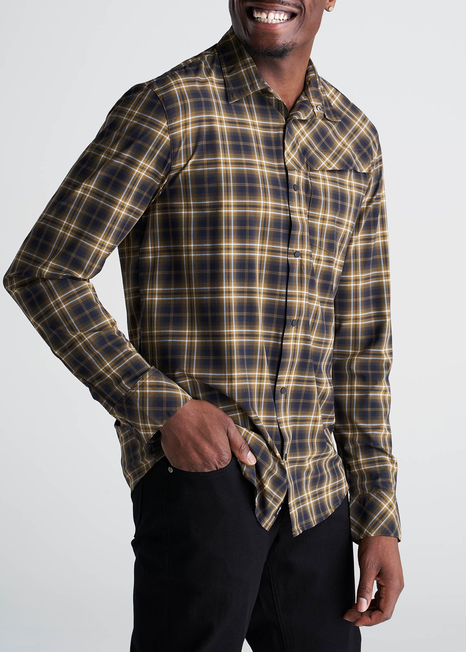 Tall Men's Ultra Lightweight Snap-Front Shirt in Cedarwood S / Tall / Cedarwood