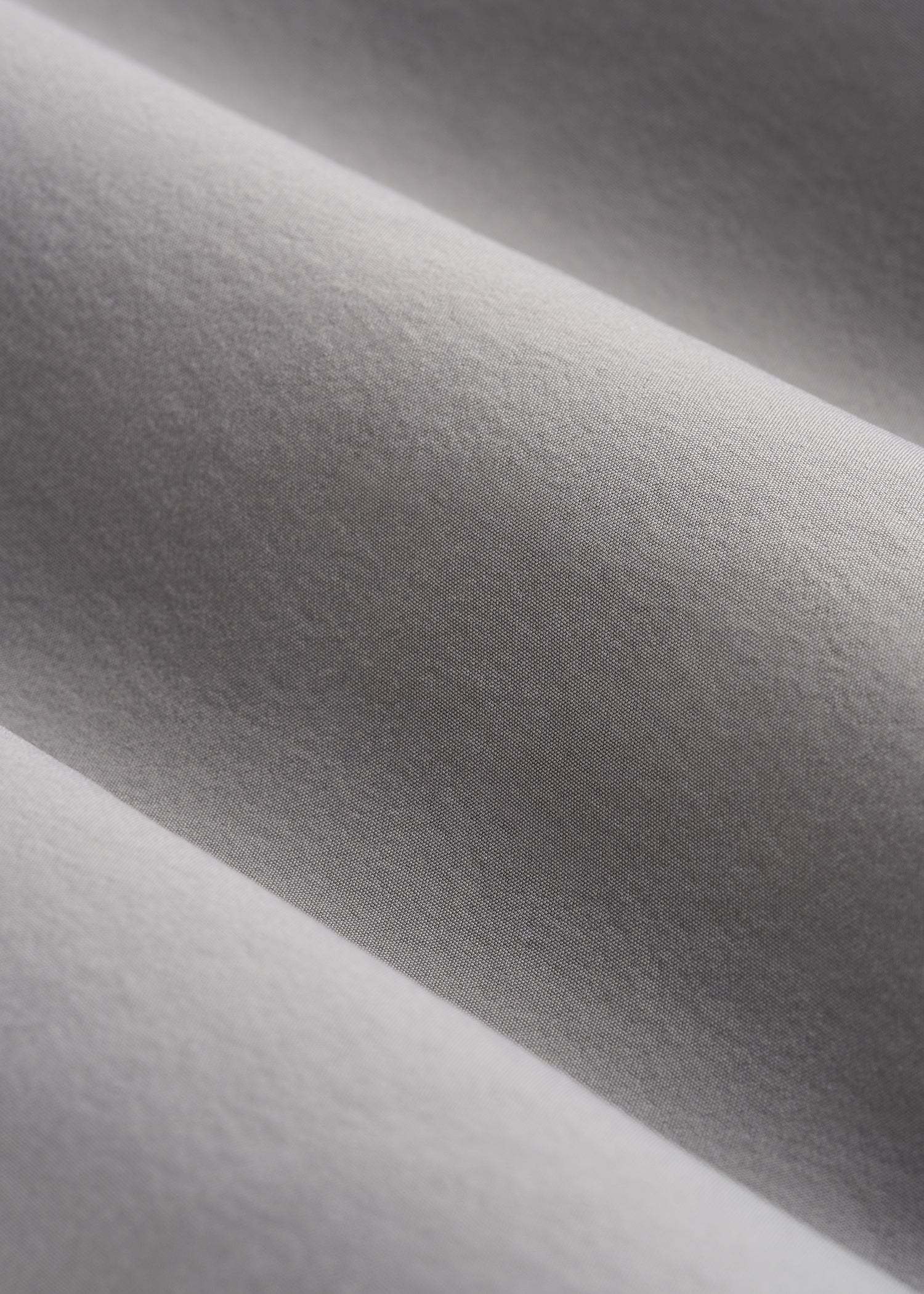 10 Pocket Hiking Short for Tall Men in Pebble Grey