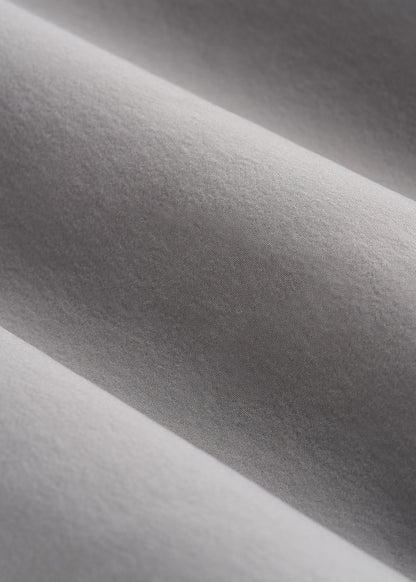 10 Pocket Hiking Short for Tall Men in Pebble Grey