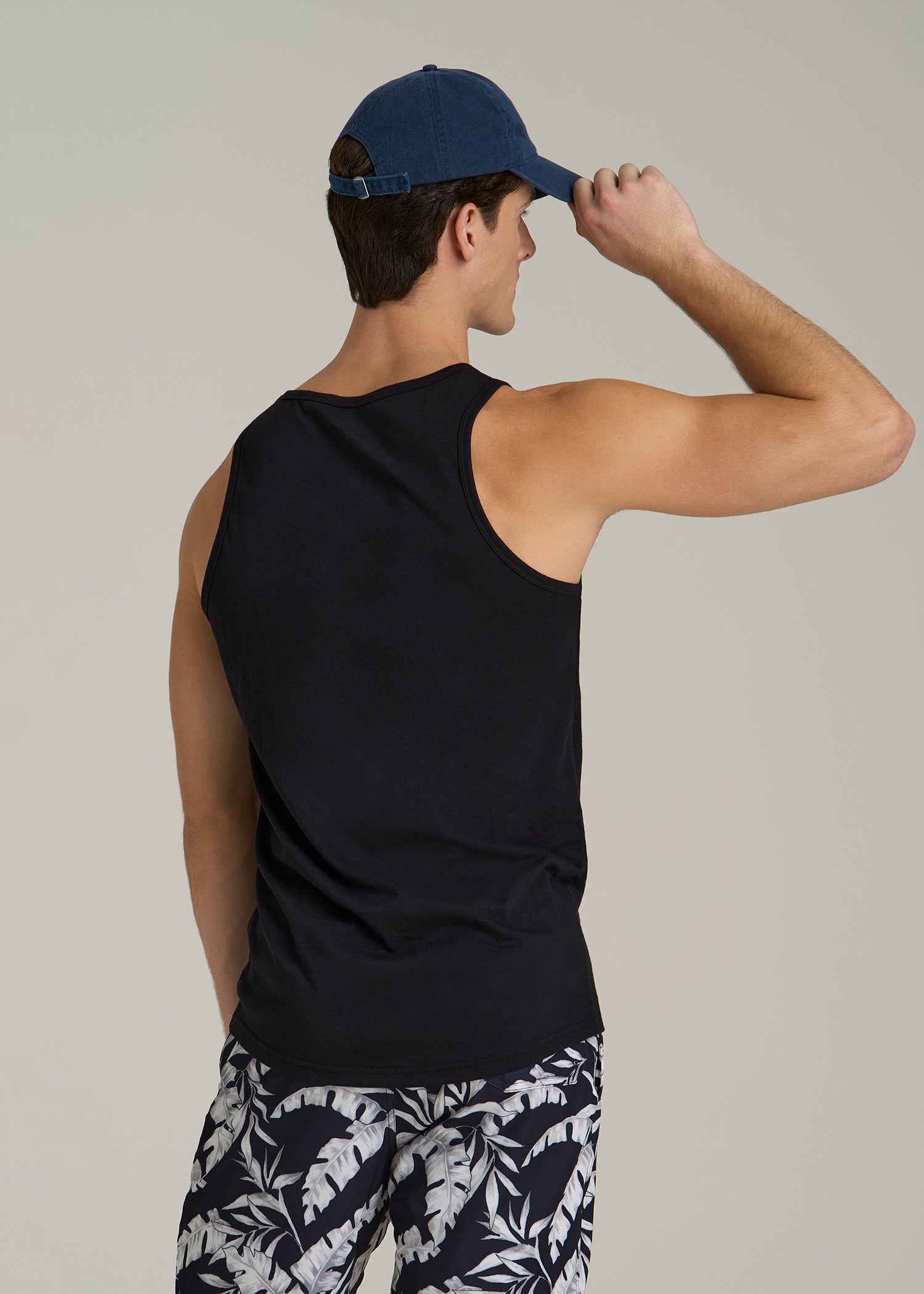 The Essential Slim Fit Beach Tank Top for Tall Men in Black