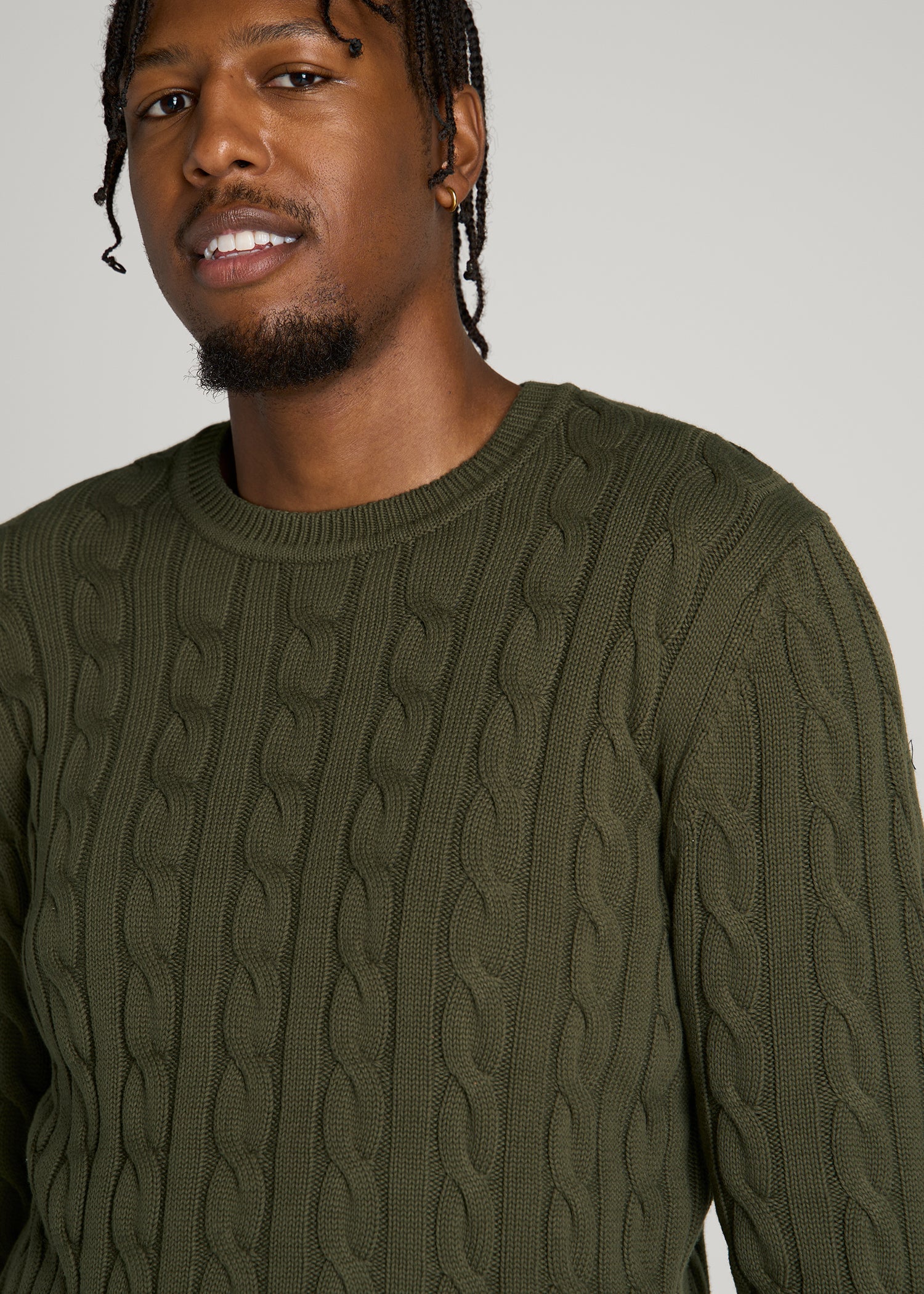 Cable Knit Crewneck for Tall Men in Forest Night