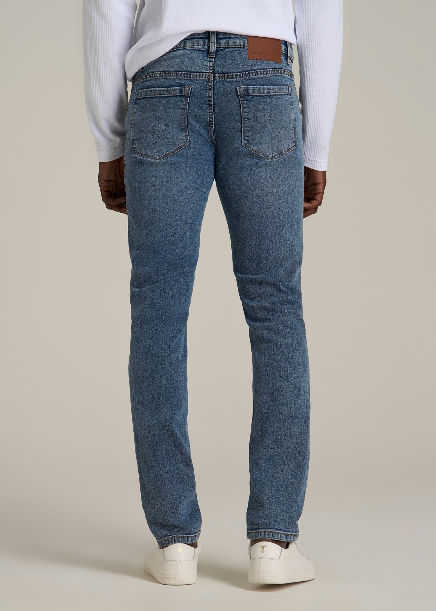 Carman TAPERED Jeans for Tall Men in Vintage Faded Blue