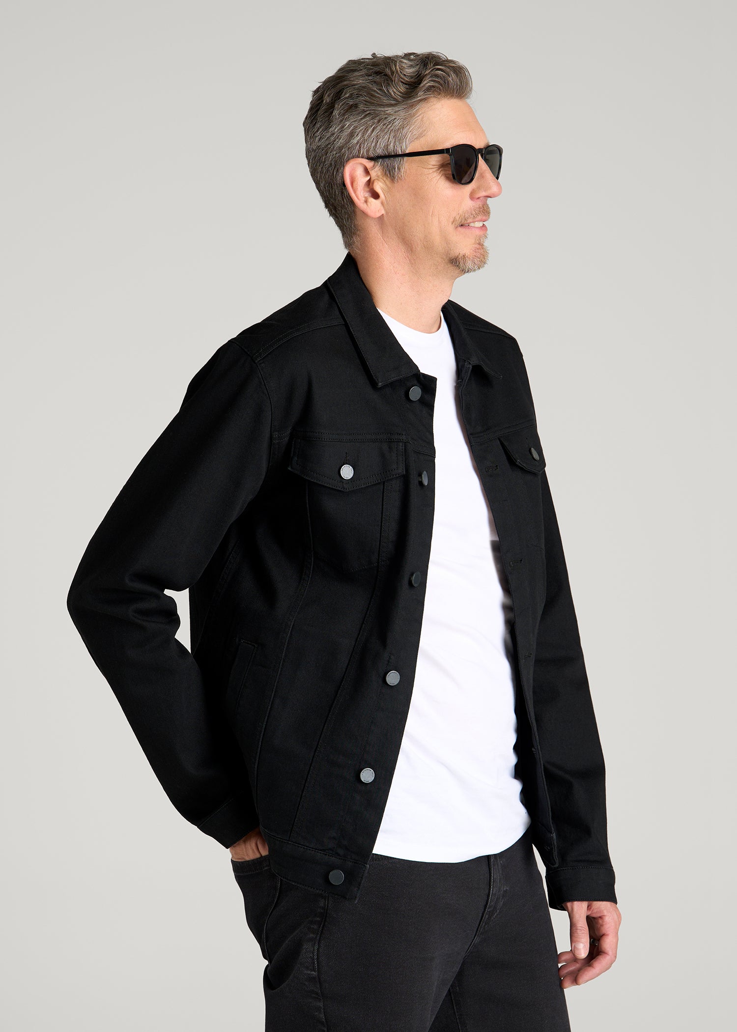 Classic Denim Jacket for Tall Men in Optimum Black
