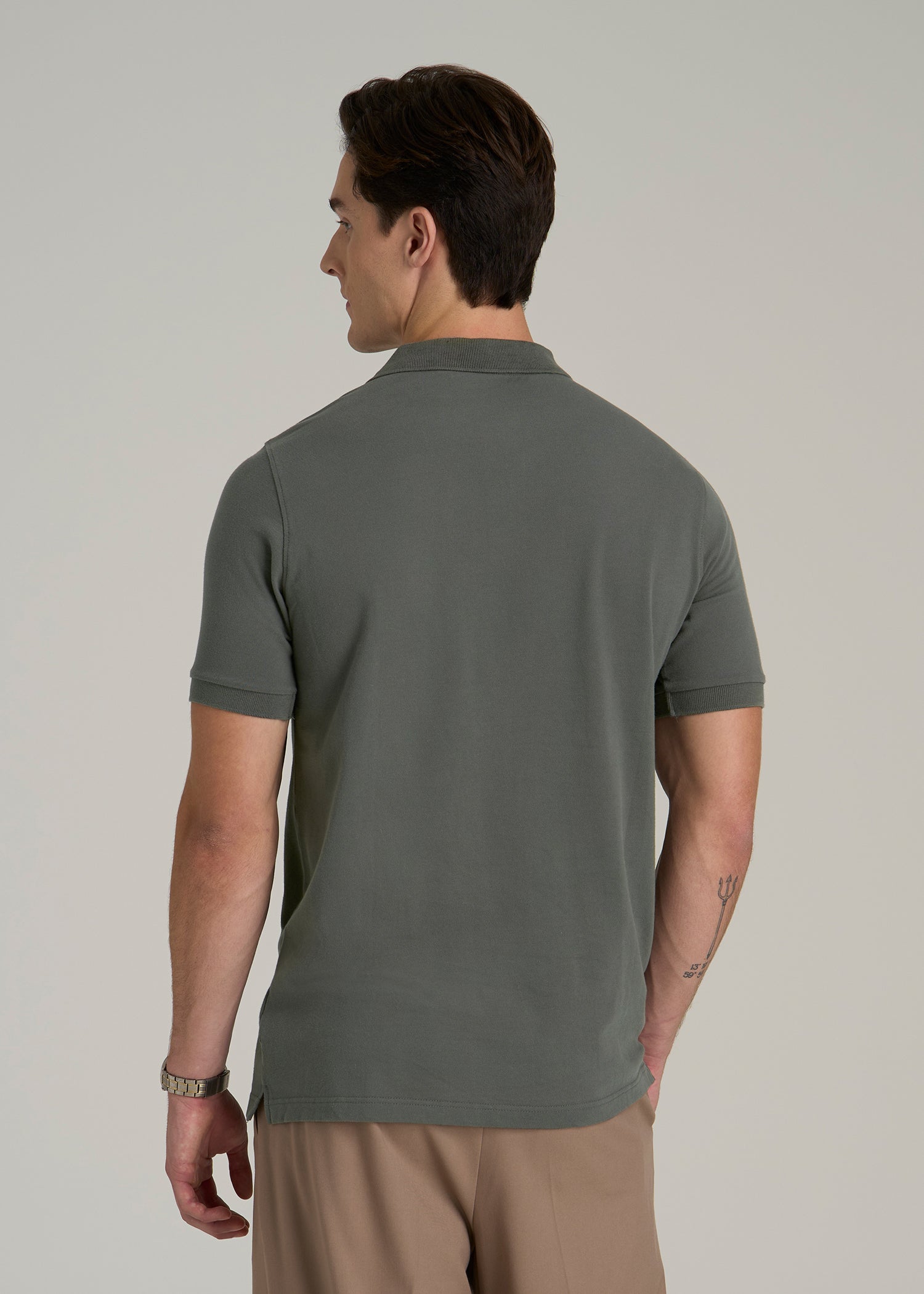 Classic Polo with Embroidered Logo for Tall Men in Spring Olive
