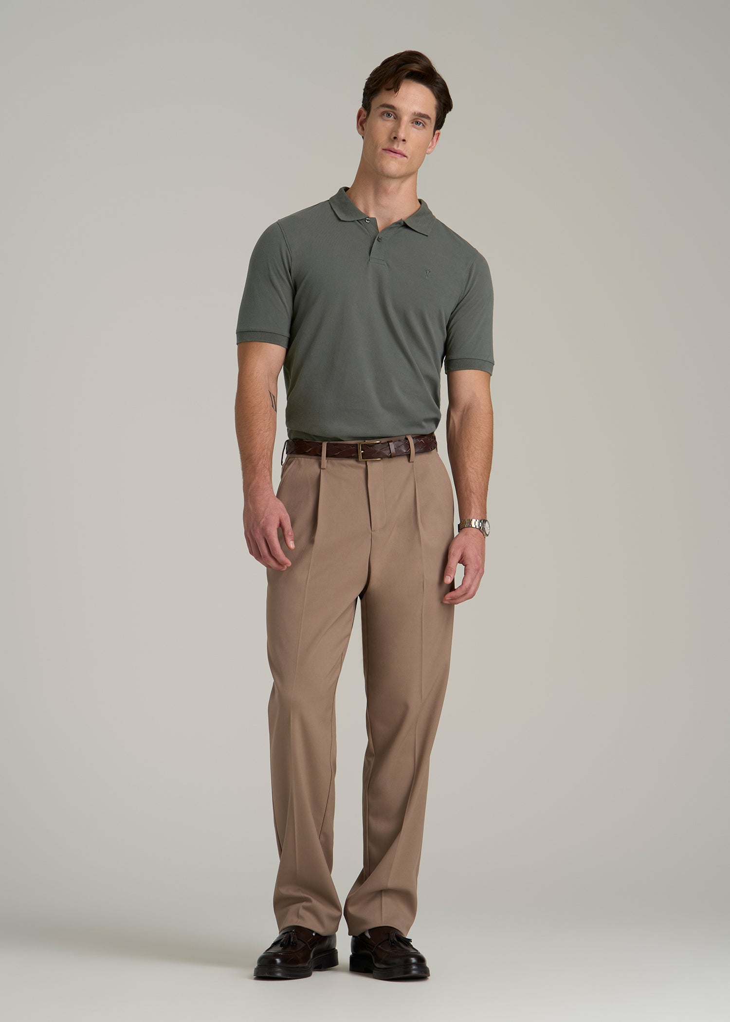 Classic Polo with Embroidered Logo for Tall Men in Spring Olive
