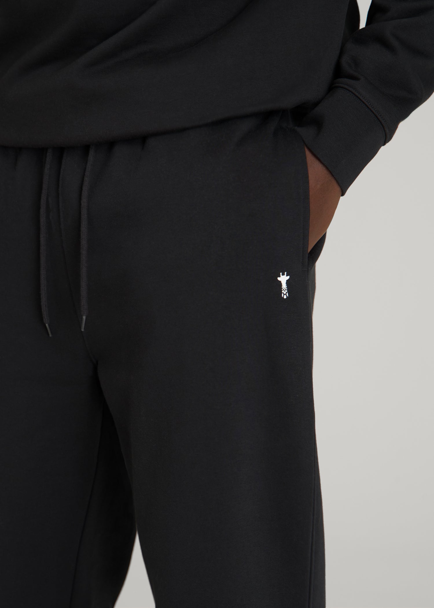 Core Motion Fleece Straight Leg Sweatpants for Tall Men in Black