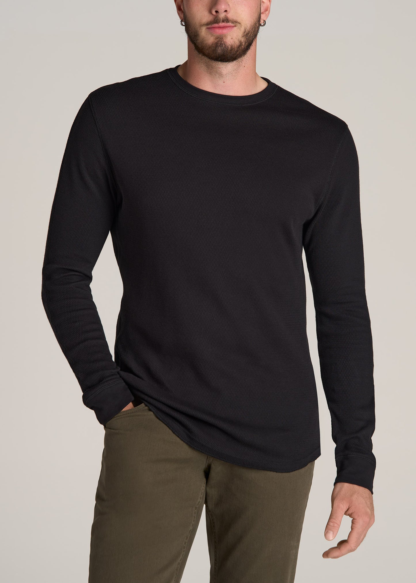 Double Honeycomb Thermal Crewneck Extra-Long Top in Black
