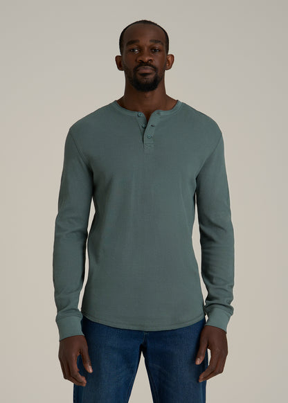 Double Honeycomb Thermal Long-Sleeve Henley Shirt for Tall Men in Balsam Green