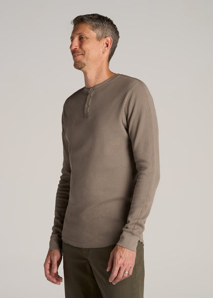 Double Honeycomb Thermal Long-Sleeve Henley Shirt for Tall Men in Dark Sand
