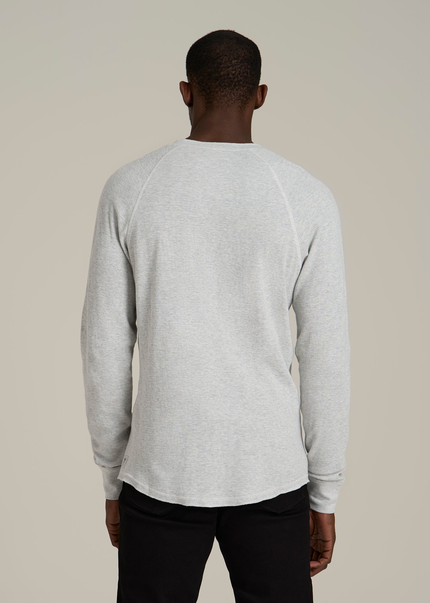 Double Honeycomb Thermal Long-Sleeve Henley Shirt for Tall Men in Light Heather Grey