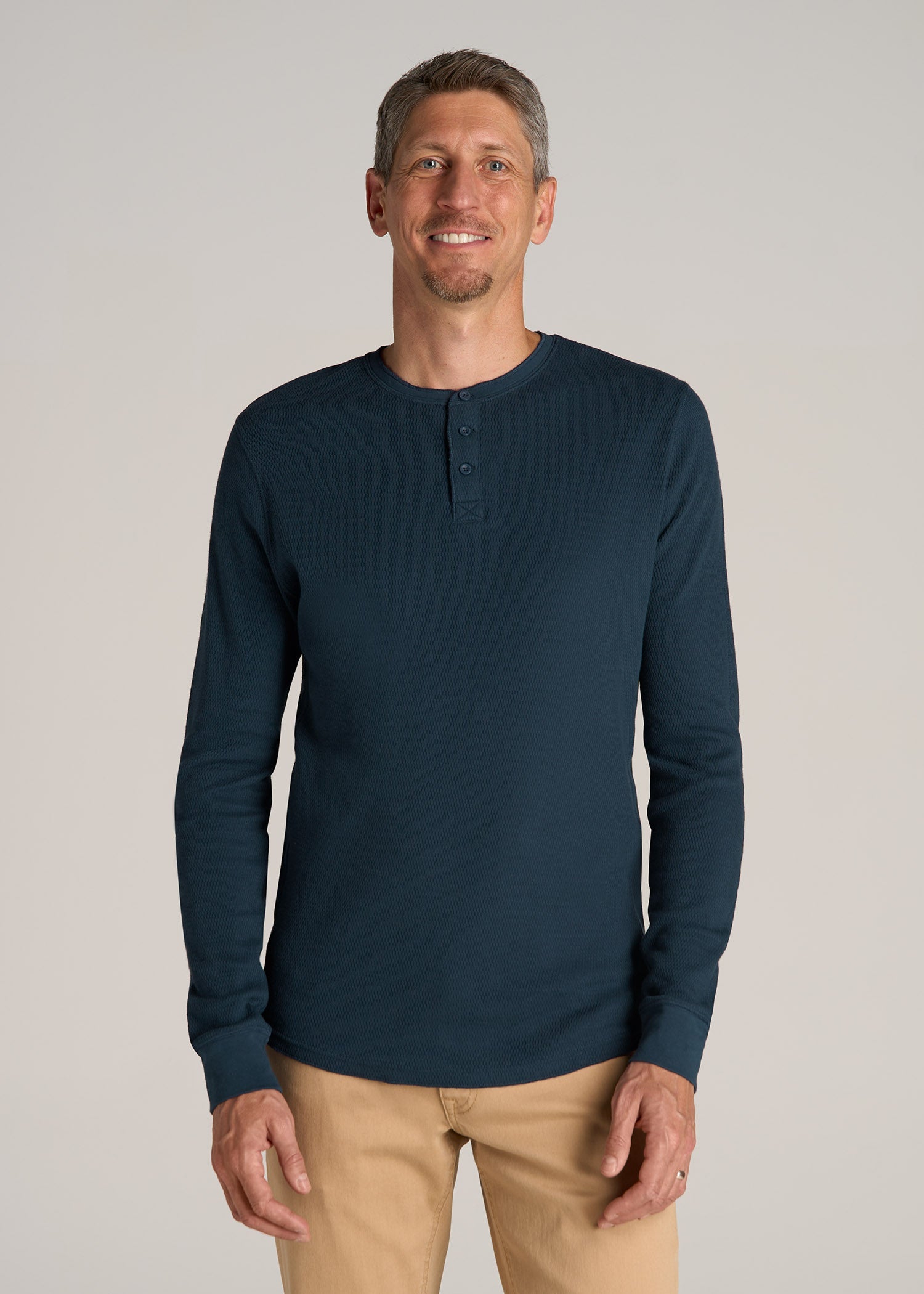 Double Honeycomb Thermal Long-Sleeve Henley Shirt for Tall Men in True Navy