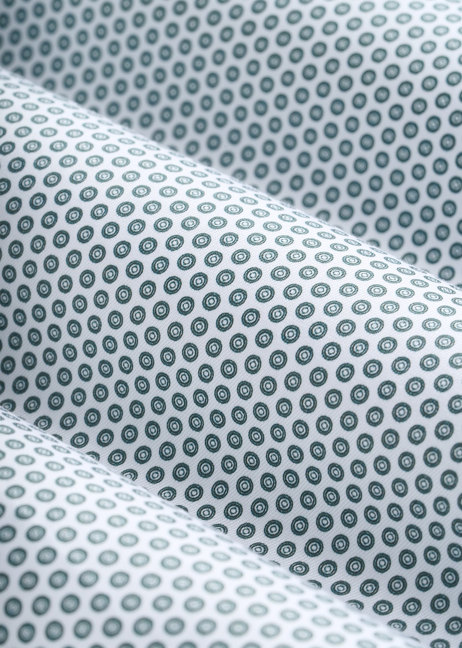 Easy Care Stretch Cotton Dress Shirt for Tall Men in Boreal Green Geo
