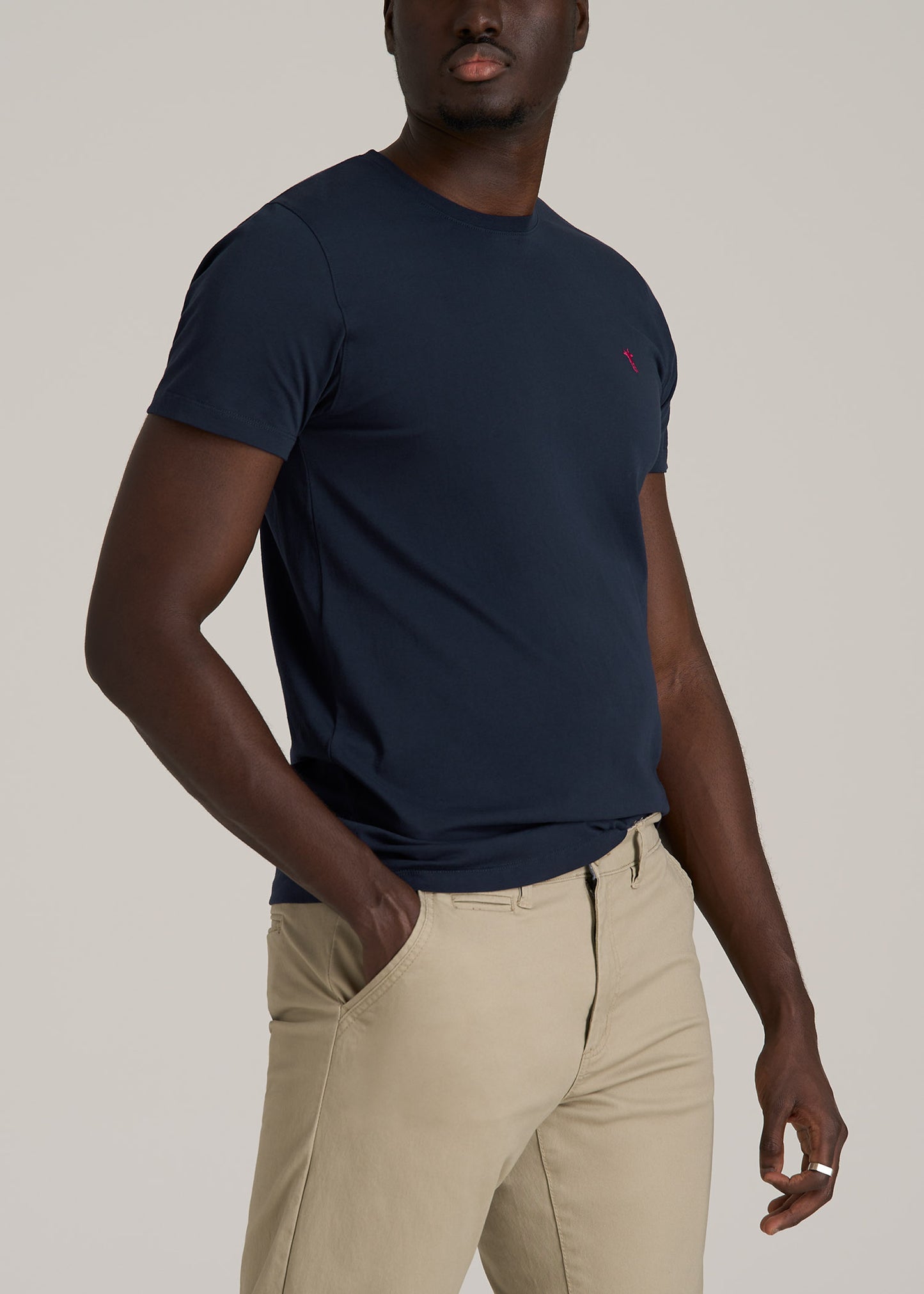 MODERN-FIT Embroidered Logo Crewneck T-Shirt for Tall Men in Evening Blue