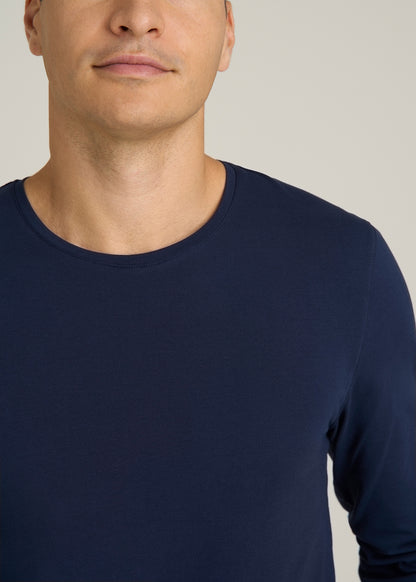 The Essential Modern Fit Crewneck Long Sleeve Tee for Tall Men in Navy
