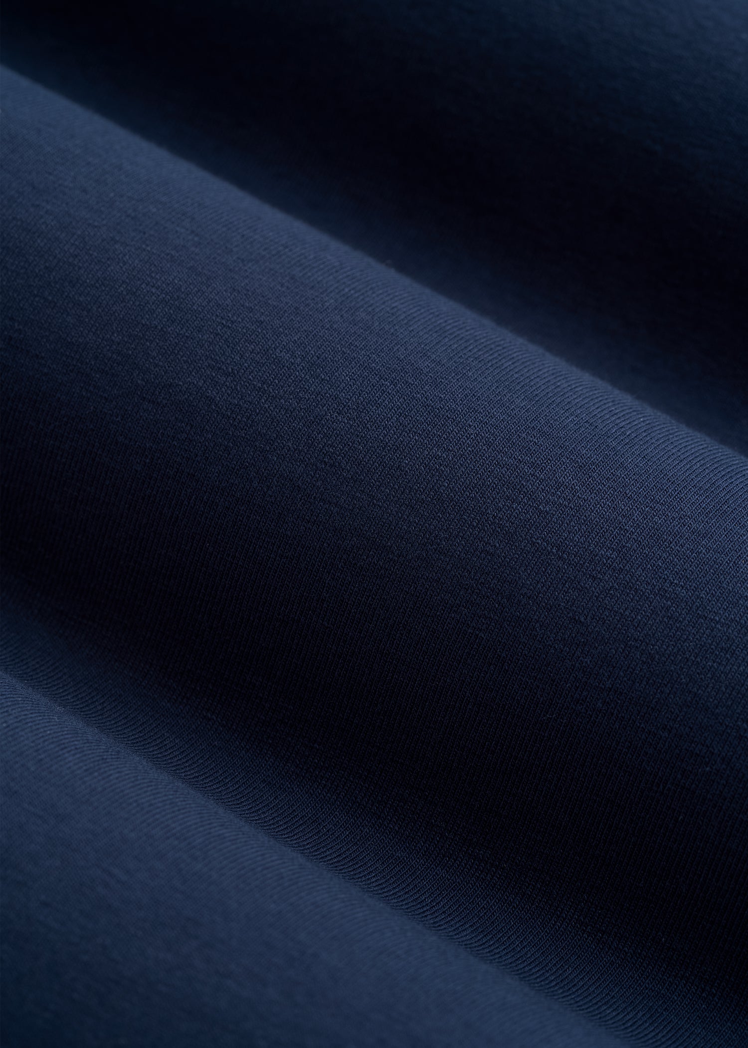 The Essential Modern Fit Crewneck Tee for Tall Men in Navy