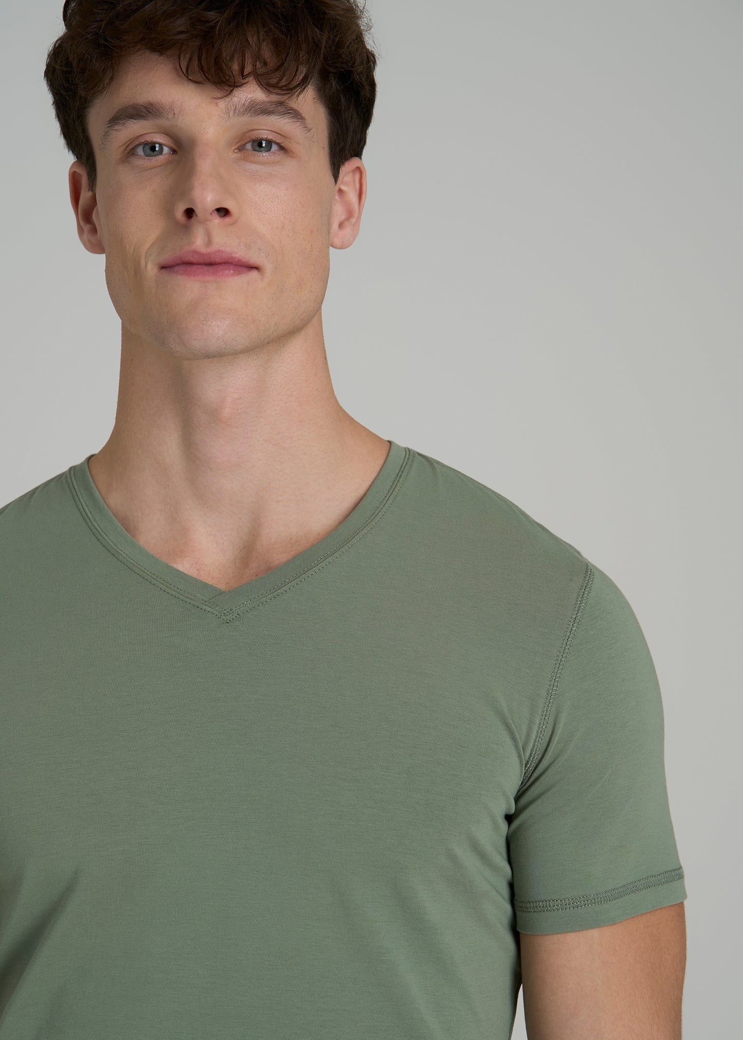 The Essential SLIM-FIT V-Neck Tee for Tall Men in Dark Seagrass