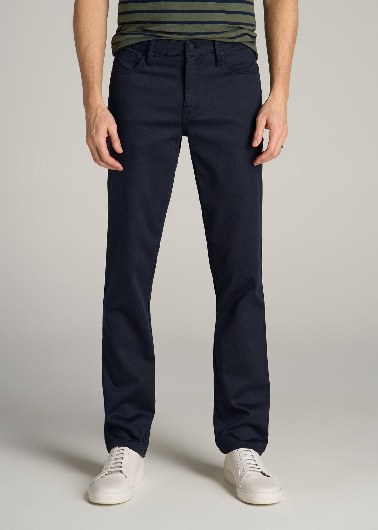 Everyday Comfort 5-Pocket TAPERED-FIT Pant for Tall Men in True Navy