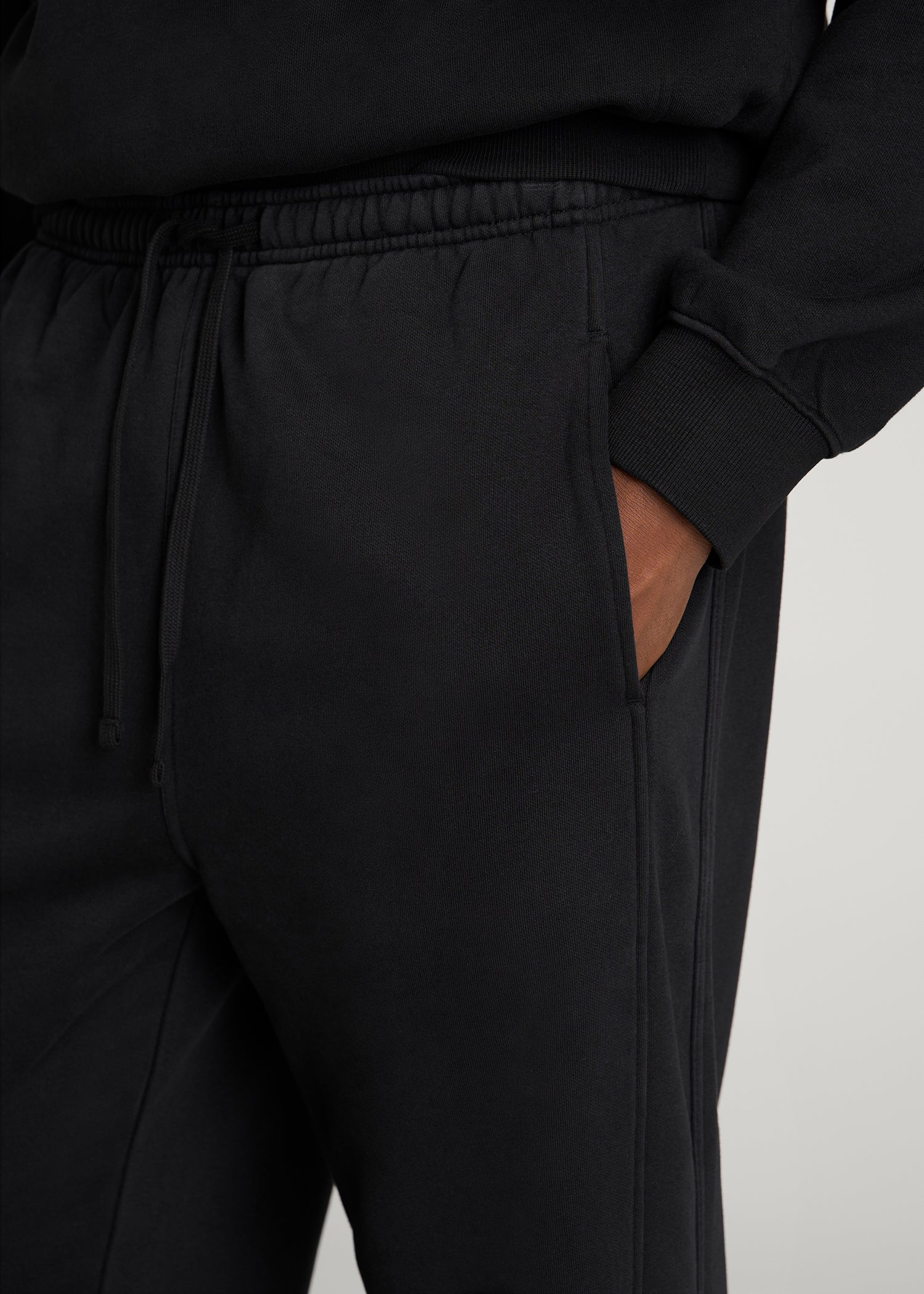 Everyday Fleece Cinched Bottom Sweatpants for Tall Men in Black