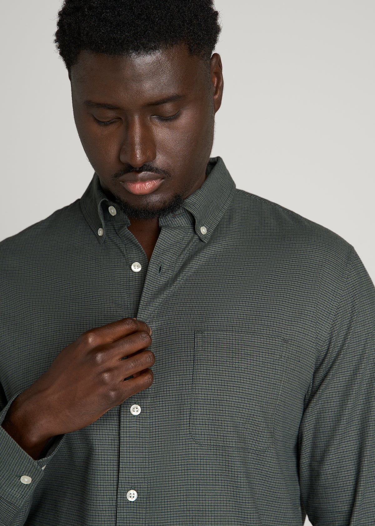 Everyday Lightweight Flannel Shirt for Tall Men in Boreal Forest Houndstooth