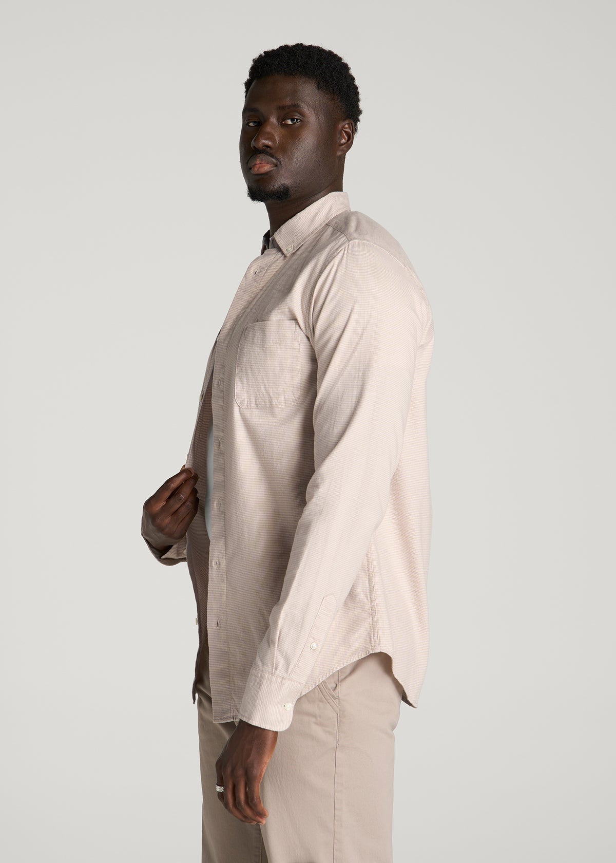 Everyday Lightweight Flannel Shirt for Tall Men in White Sand Houndstooth
