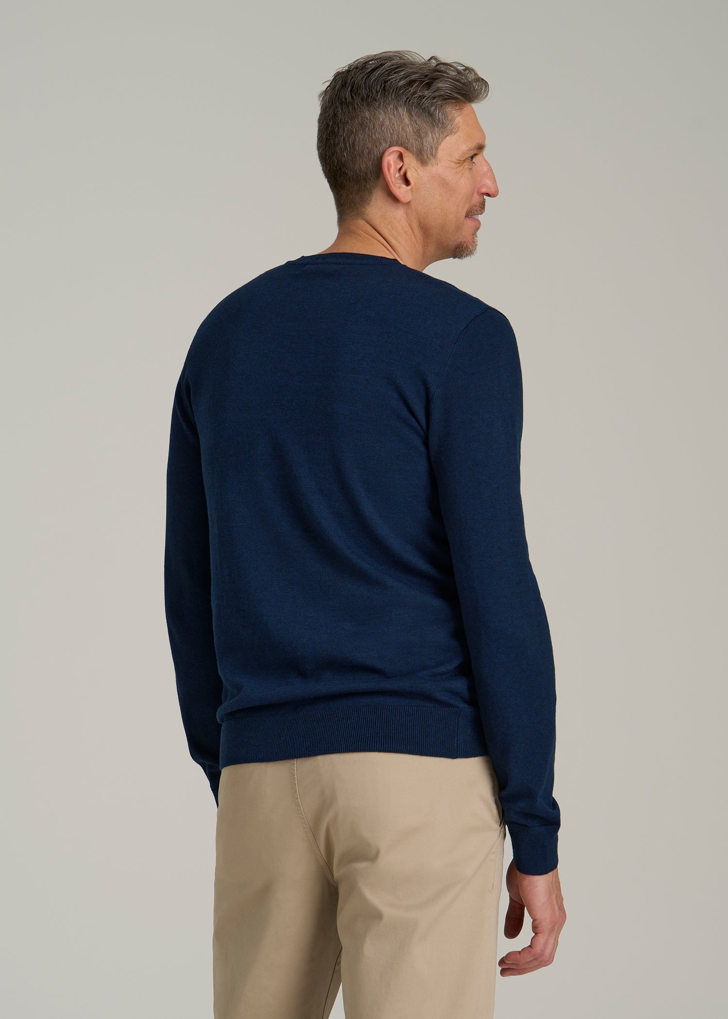 Everyday V-Neck Sweater for Tall Men in Patriot Blue