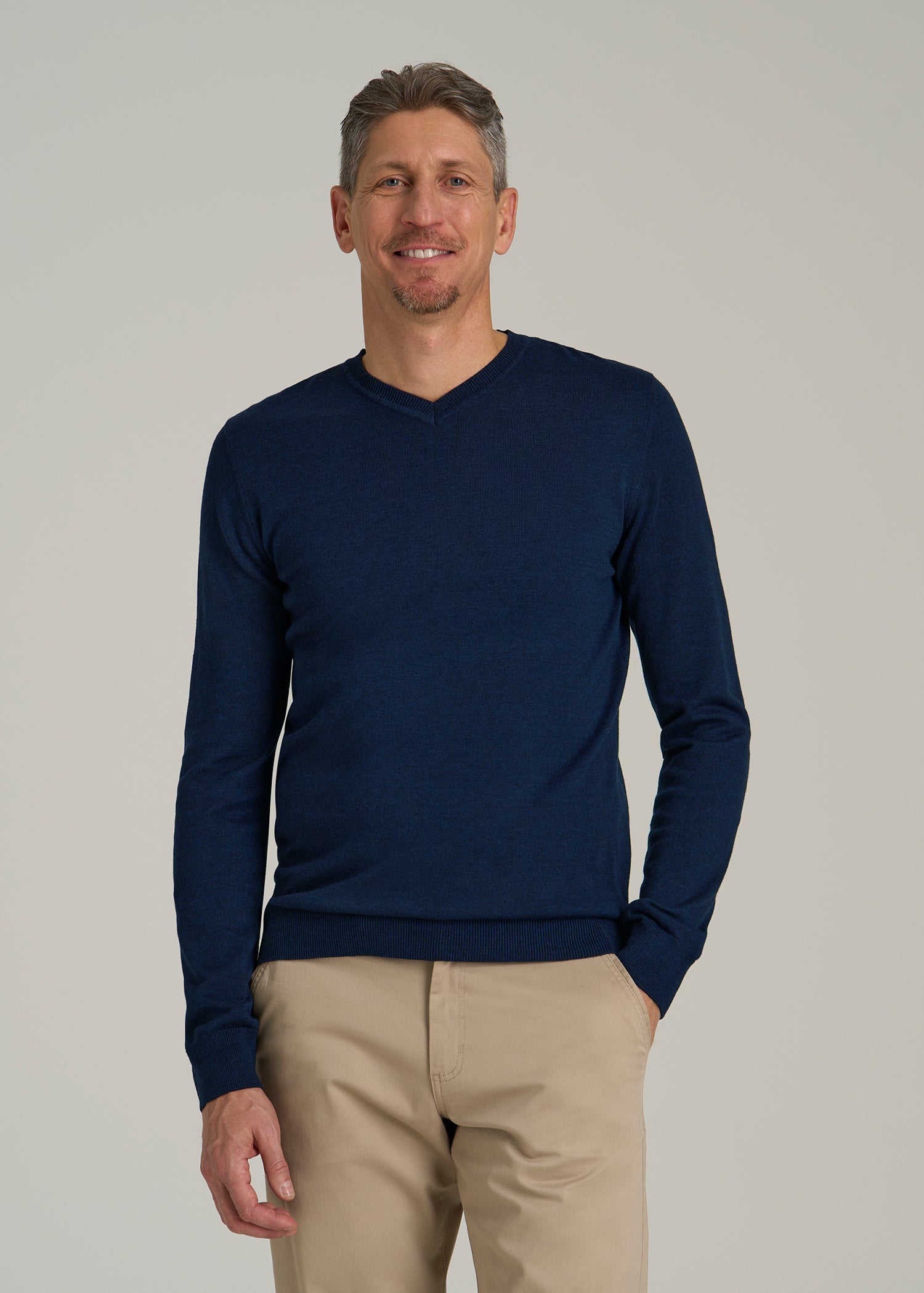 Everyday V-Neck Sweater for Tall Men in Patriot Blue