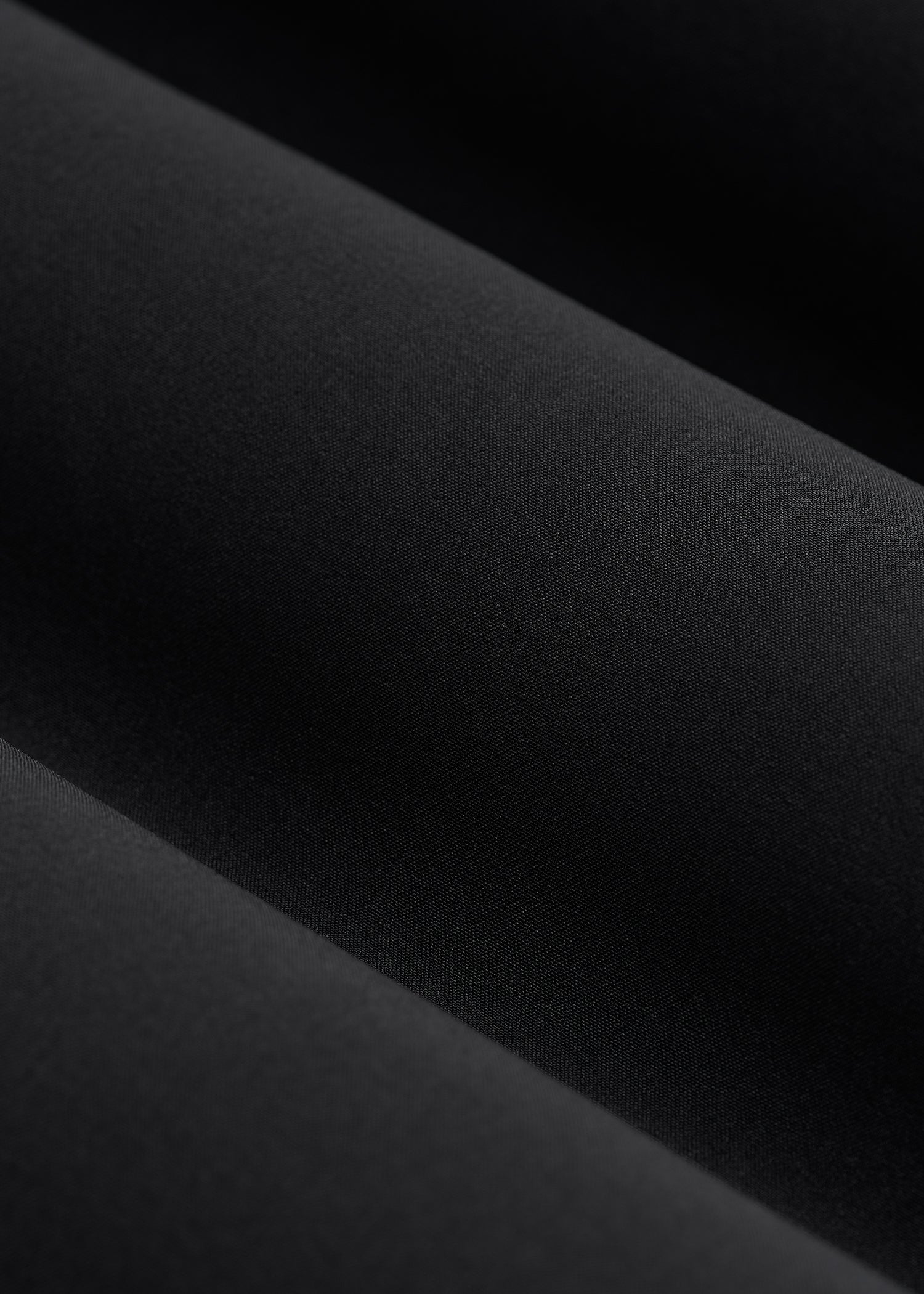 Featherweight Running Pants for Tall Men in Black