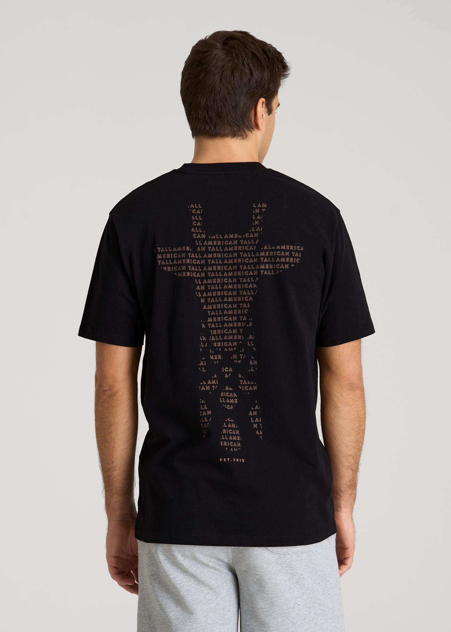 Giraffe Graphic Tee for Tall Men in Black
