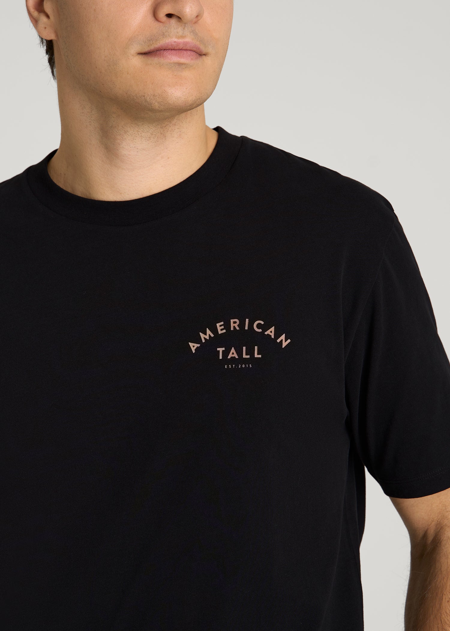 Giraffe Graphic Tee for Tall Men in Black
