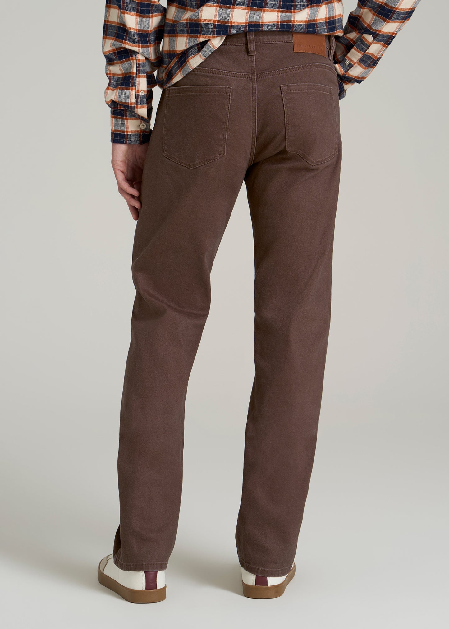 J1 Straight Fit Colored Jeans for Tall Men in Dark Toffee