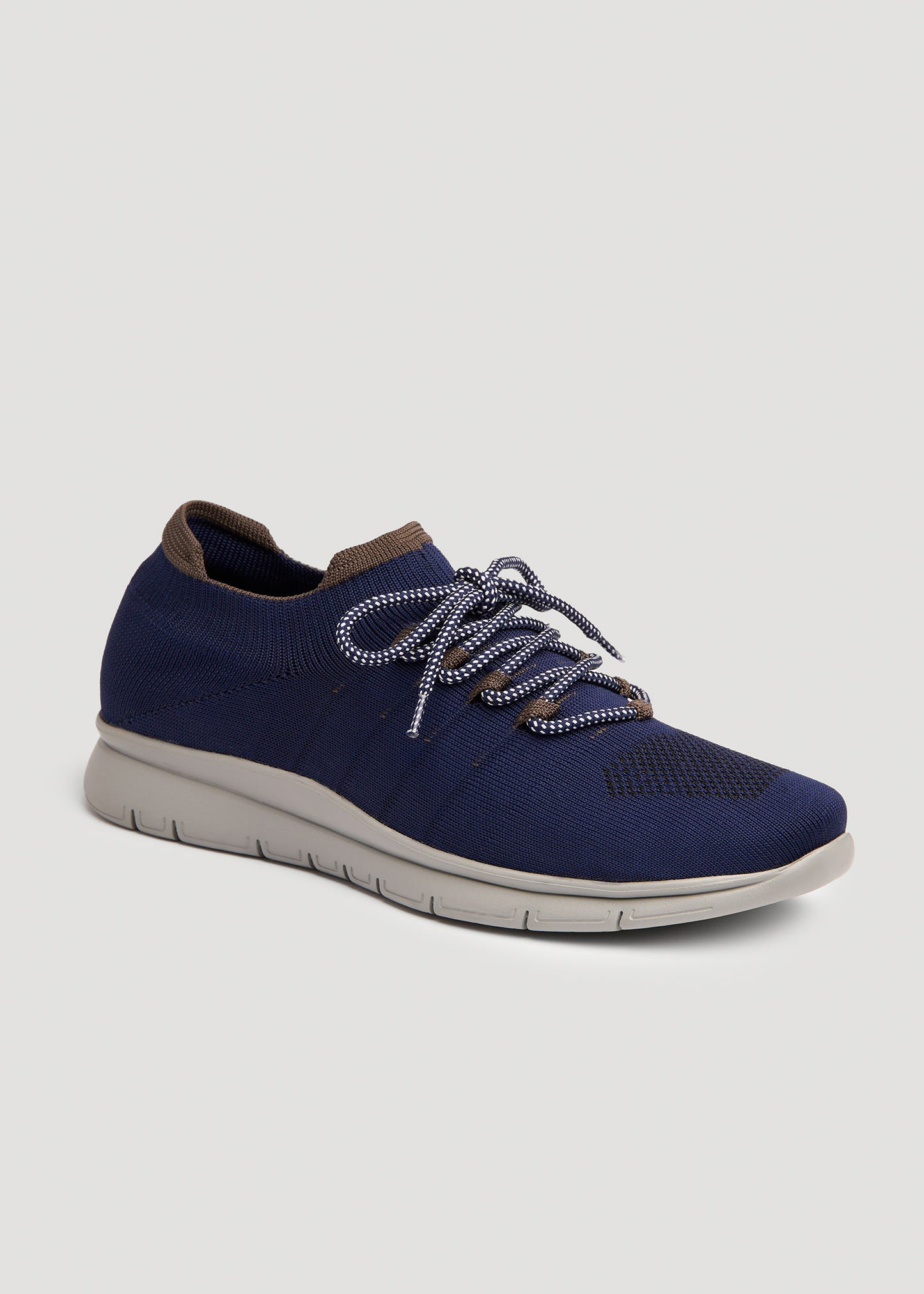 American-Tall-Men-Knit-Runners-Navy-Front
