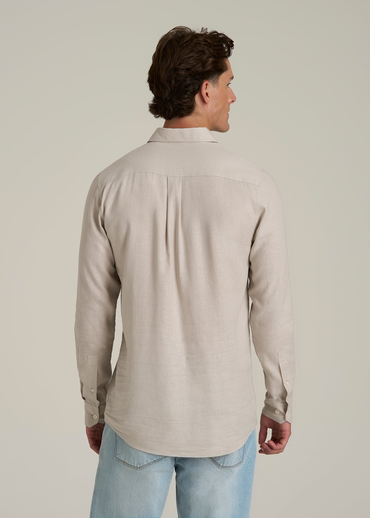 Linen Popover Shirt for Tall Men in Light Taupe