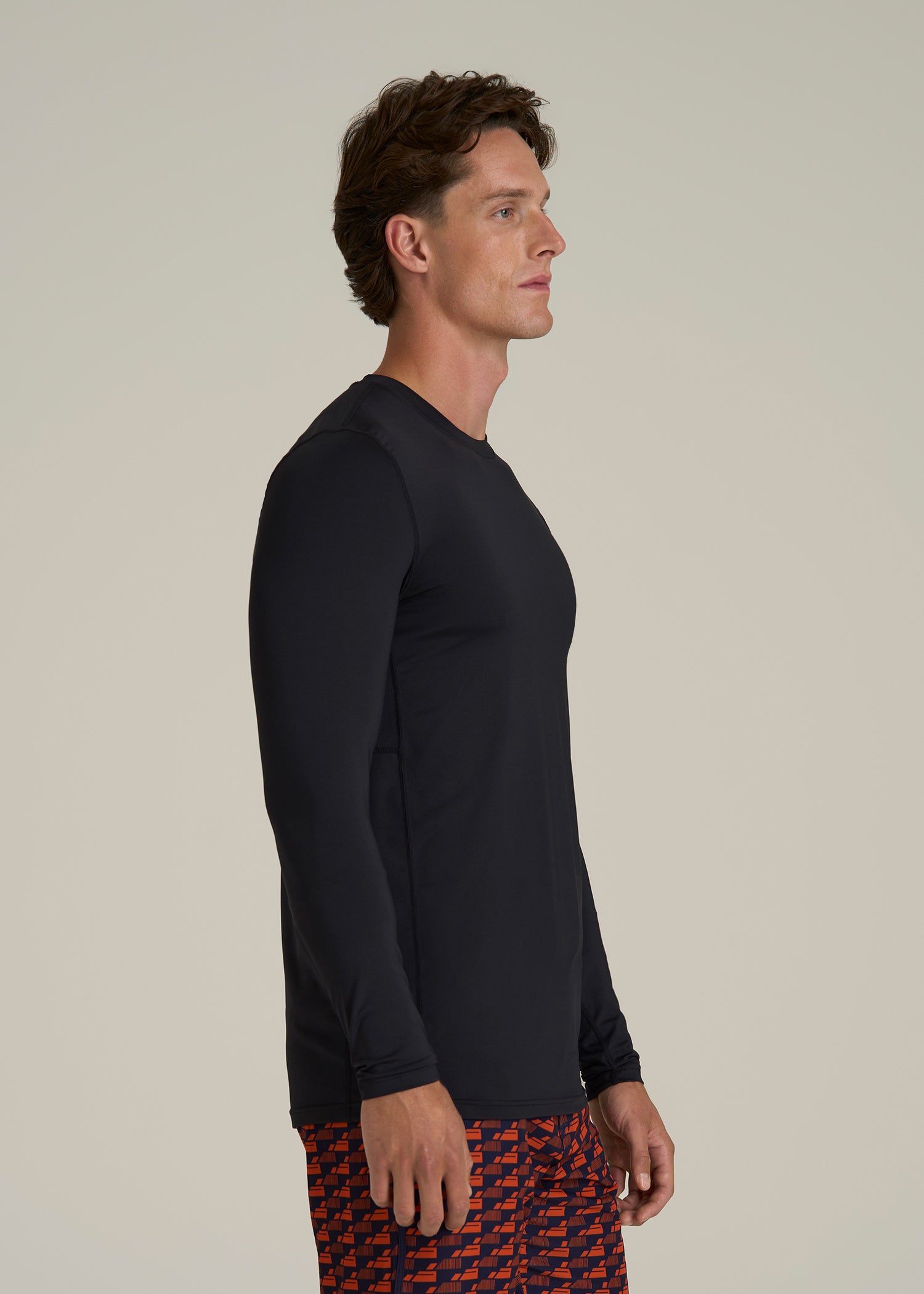 Long Sleeve UPF 50 Rash Guard for Tall Men in Black