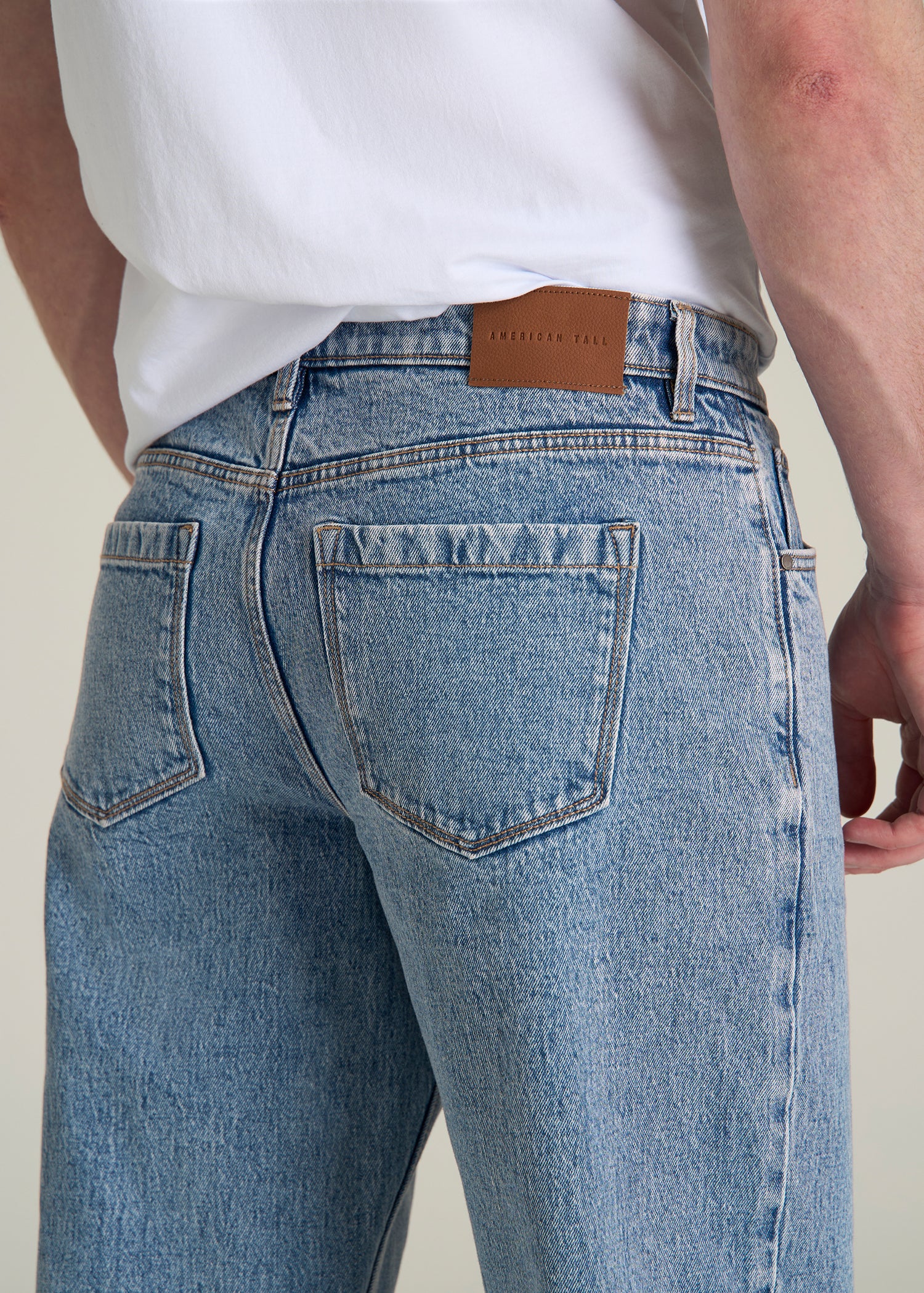 Loose Fit Jeans for Tall Men in Perfect Blue