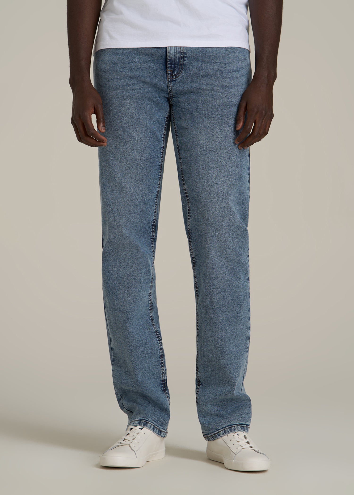 J1 STRAIGHT LEG Jeans for Tall Men in Vintage Faded Blue