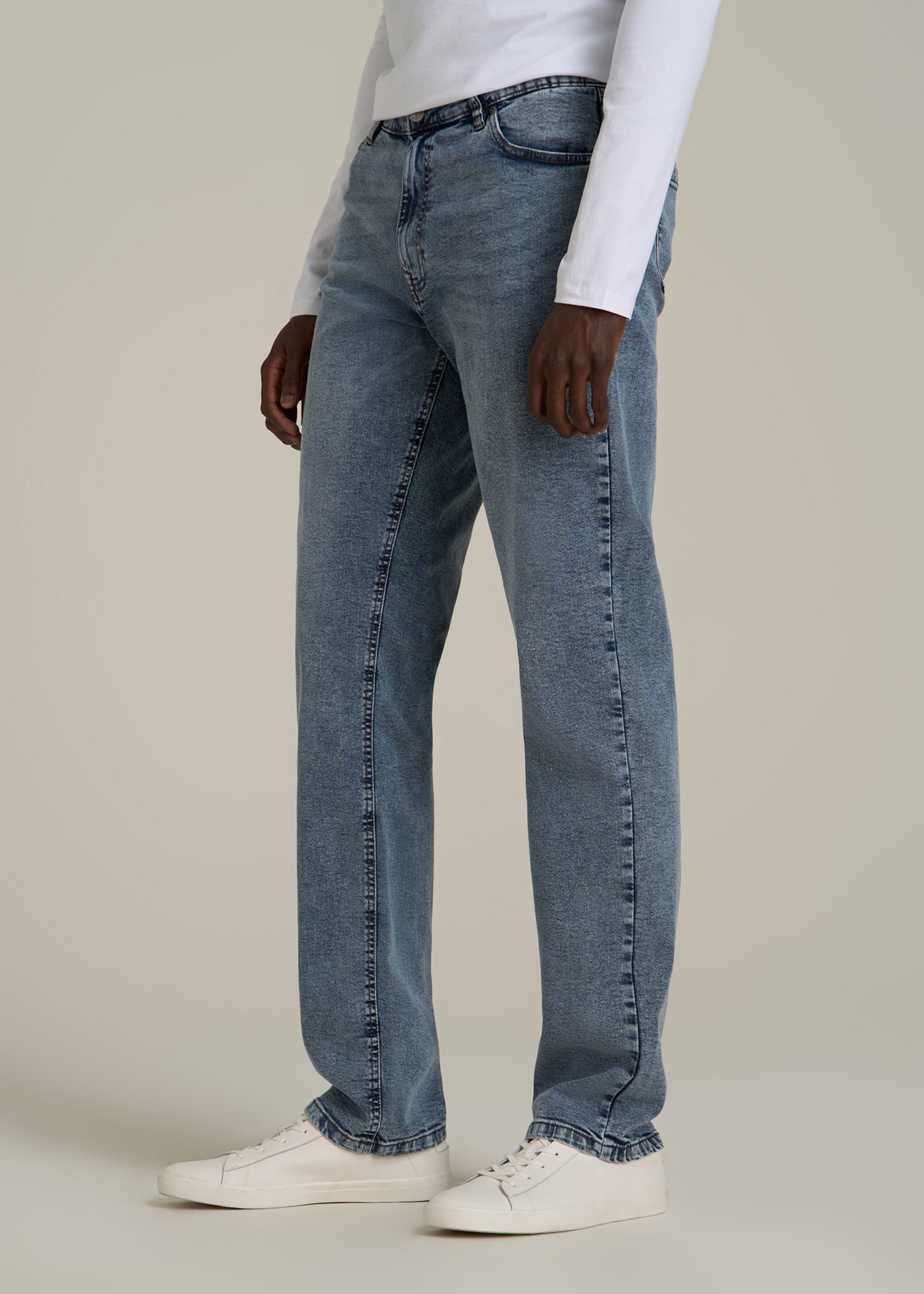 Mason RELAXED Jeans for Tall Men in Vintage Faded Blue