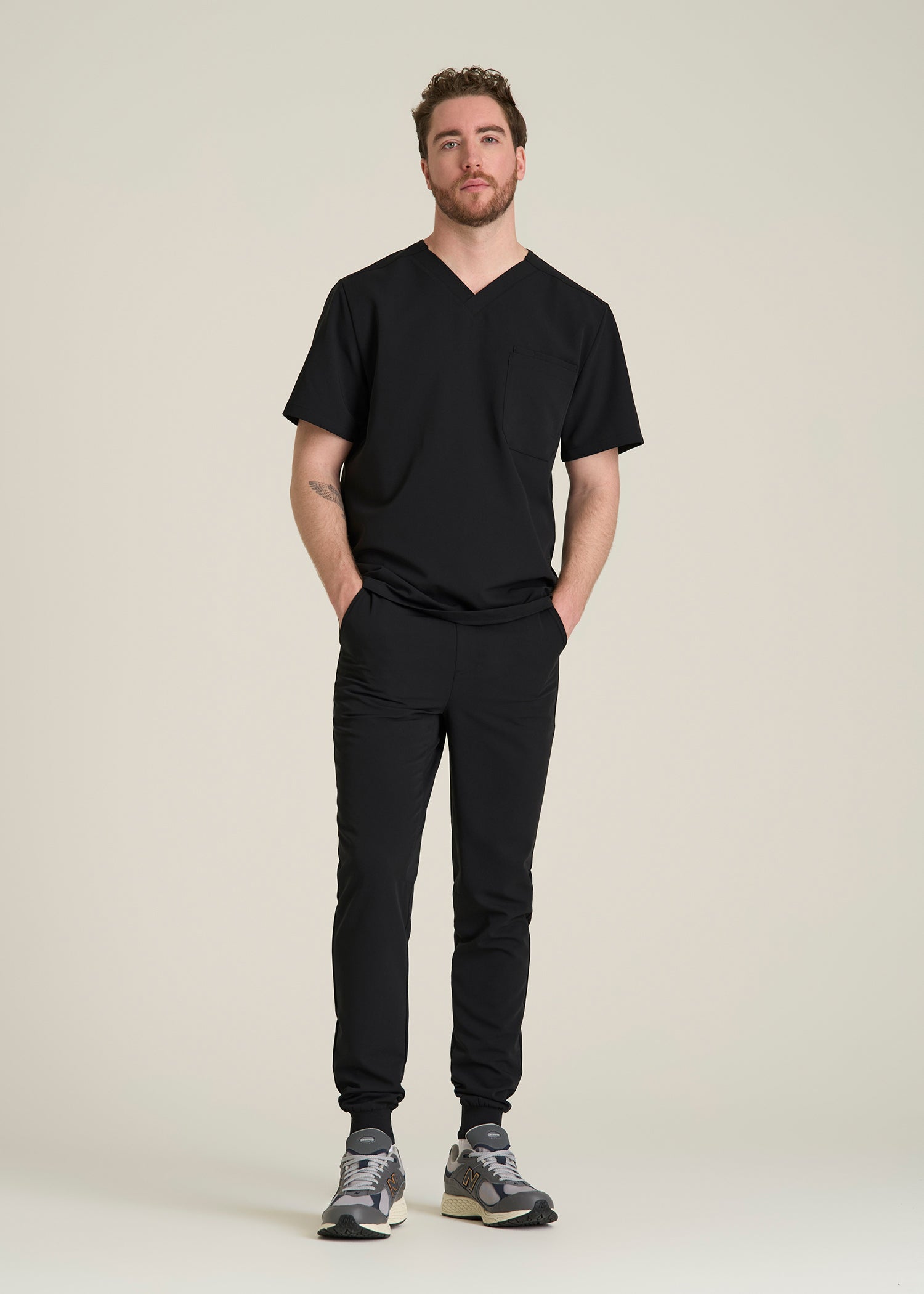 Short-Sleeve V-Neck Scrub Top for Tall Men in Black