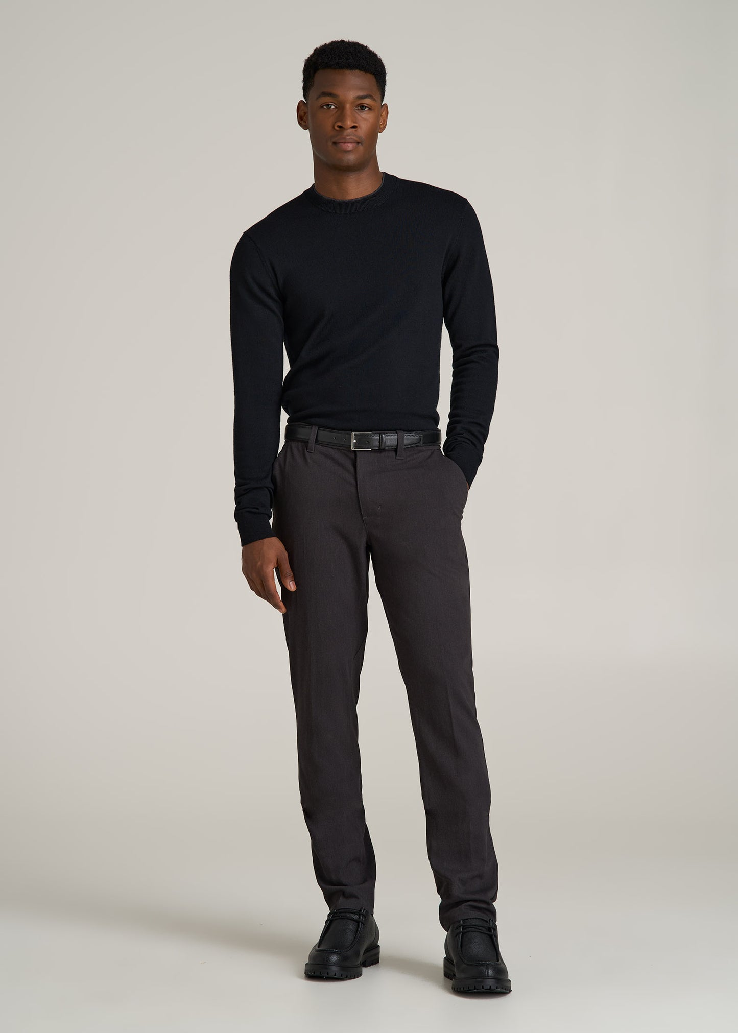 Merino Wool Crewneck Tip Sweater for Tall Men in Black