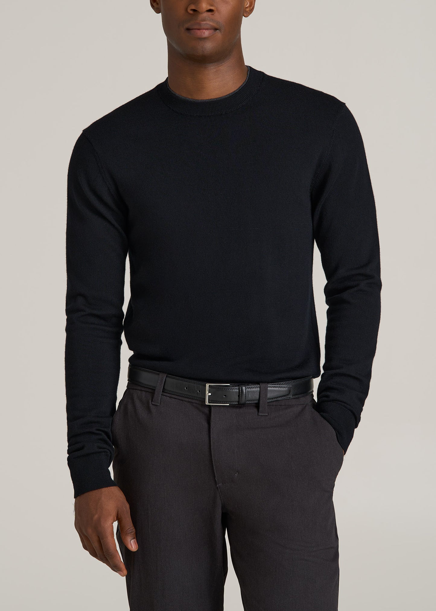 Merino Wool Crewneck Tip Sweater for Tall Men in Black