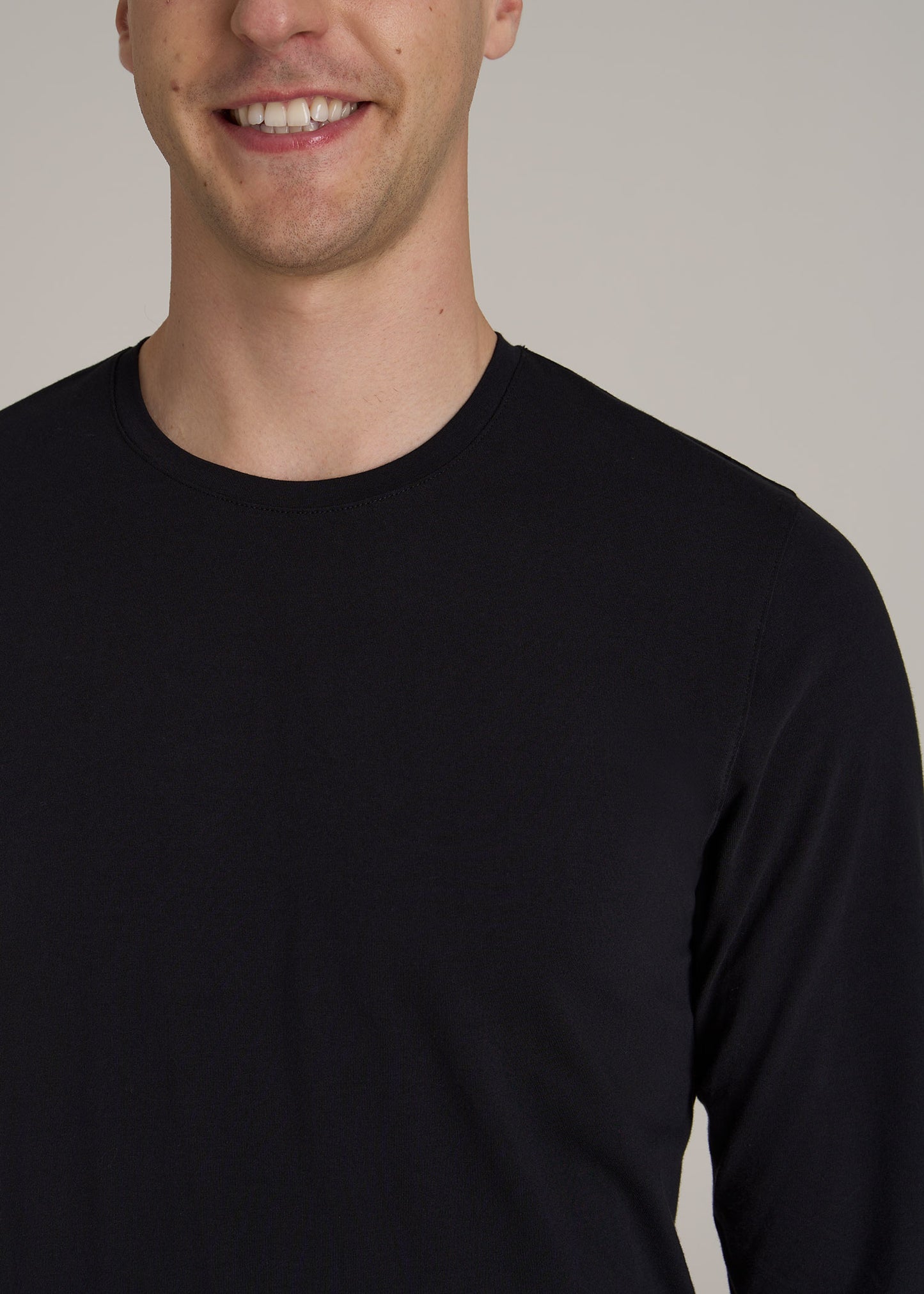 MODERN-FIT Stretch Cotton Long Sleeve Tall Men's Tee in Black